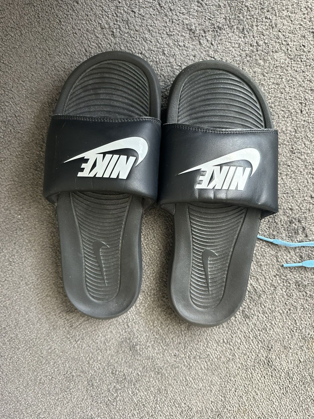 Nike Nike Slides Women’s Size US 8 / IT 38 - 1 Thumbnail
