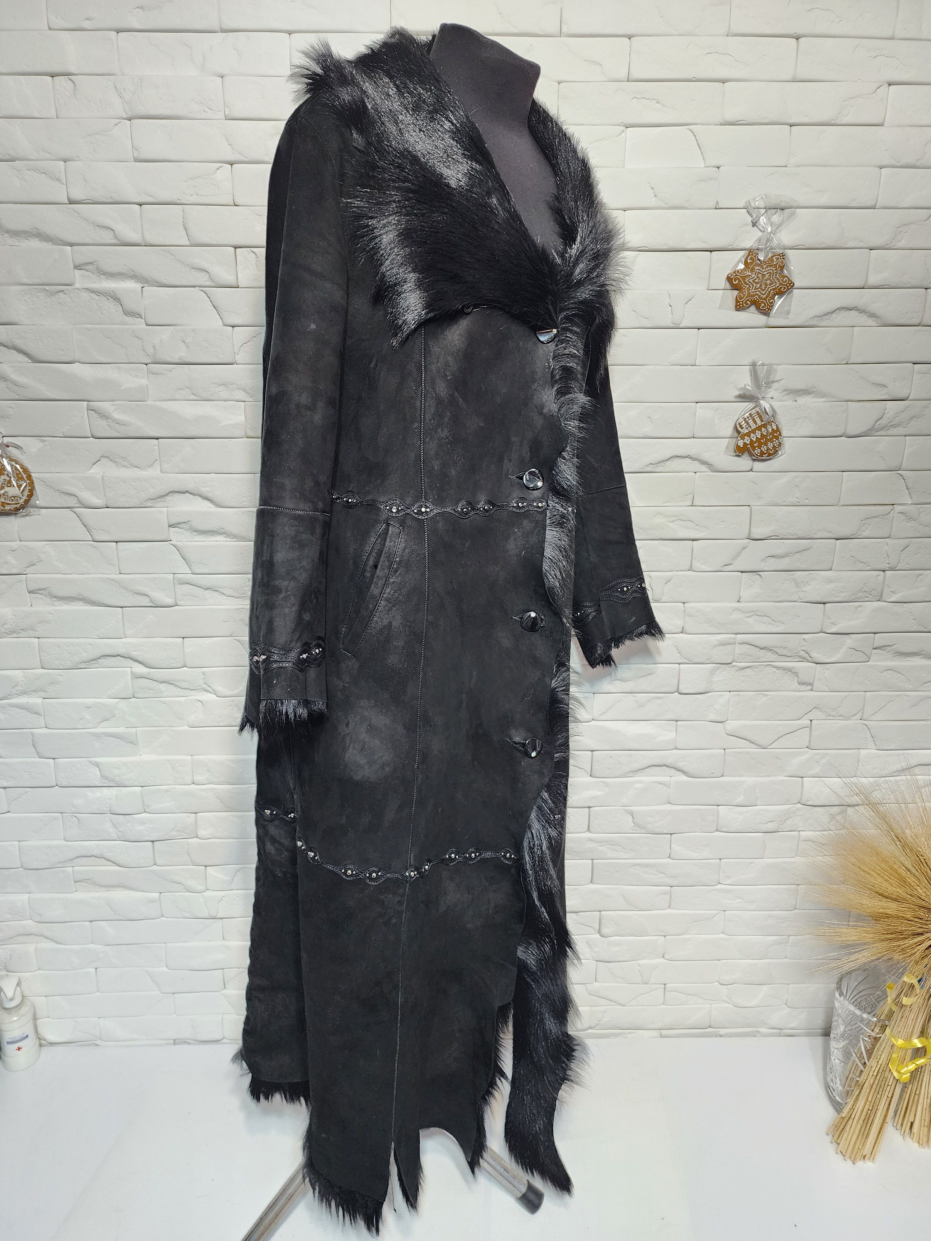 Furla Black Goat Fur Coat: Women's Fur Jacket, Button Front Size L / US 10 / IT 46 - 3 Thumbnail