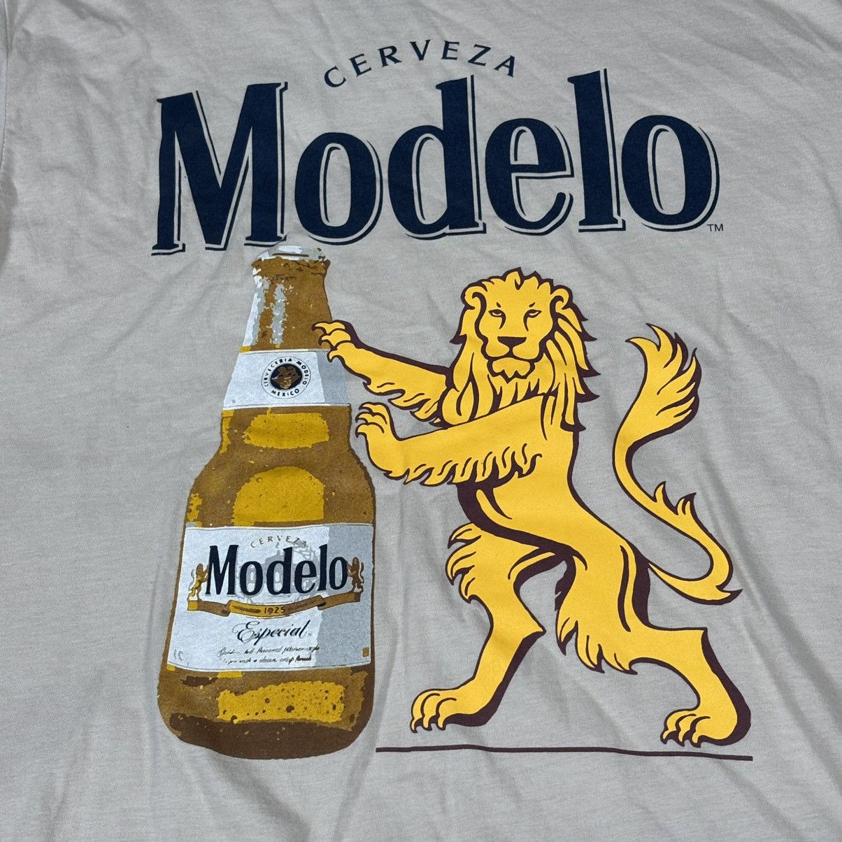 Other VINTAGE STYLE CERVEZA MODELO BEER T-shirt MENS Large Size US L / EU 52-54 / 3 - 3 Thumbnail