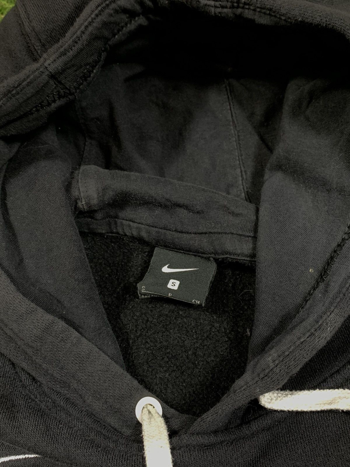 Nike Vintage Y2K Nike hoodie sun faded streetwear style size S Size US S / EU 44-46 / 1 - 6 Thumbnail