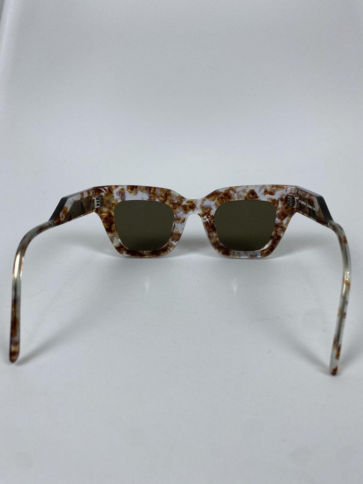 Other Kaibosh City Survivor Caribbean Corals Sunglasses Size ONE SIZE - 5 Thumbnail