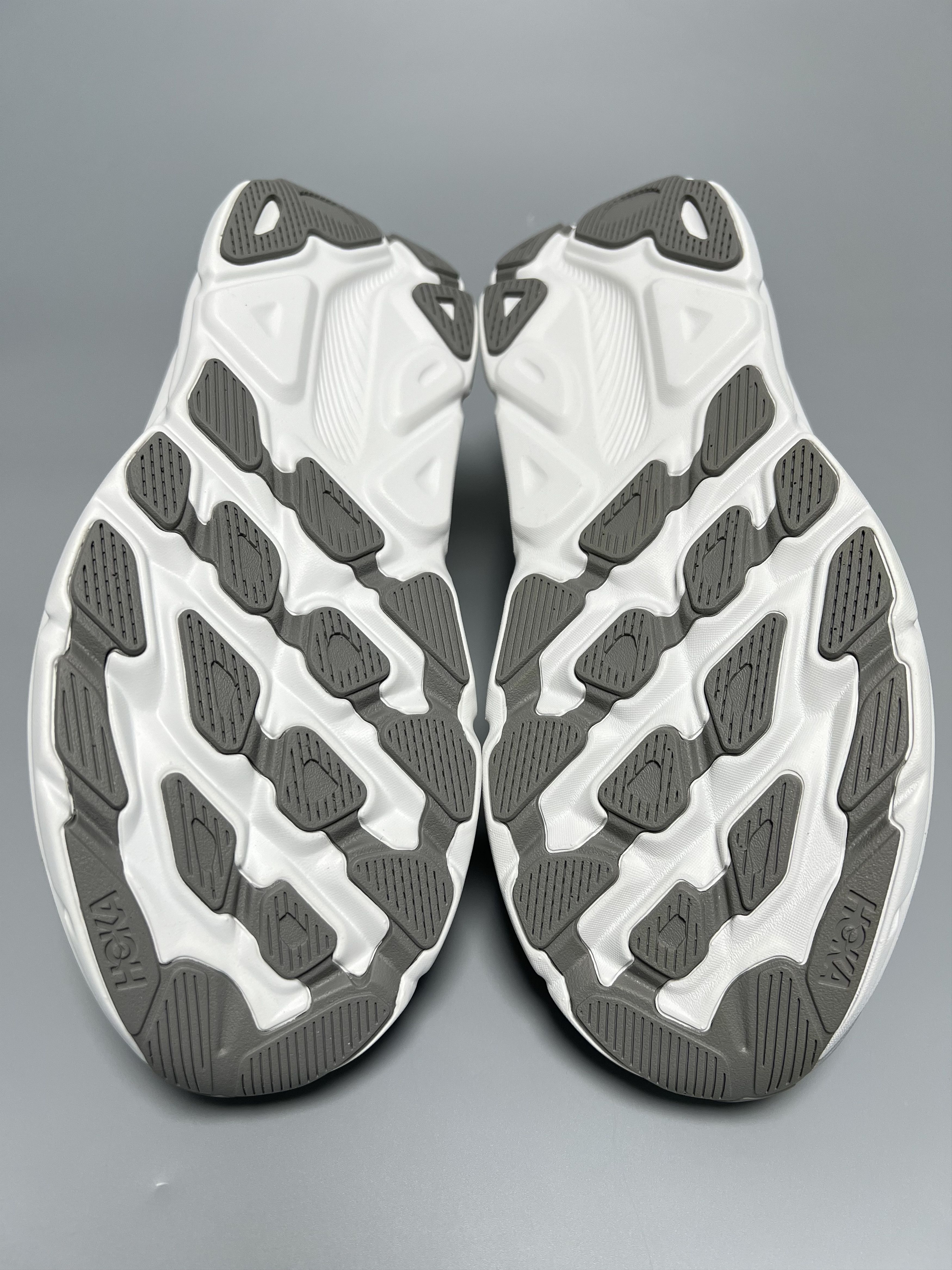 Hoka 11.5D Hoka One One Clifton 9 Running Shoes 1127895-HMBC Size US 11.5 / EU 44-45 - 14 Thumbnail