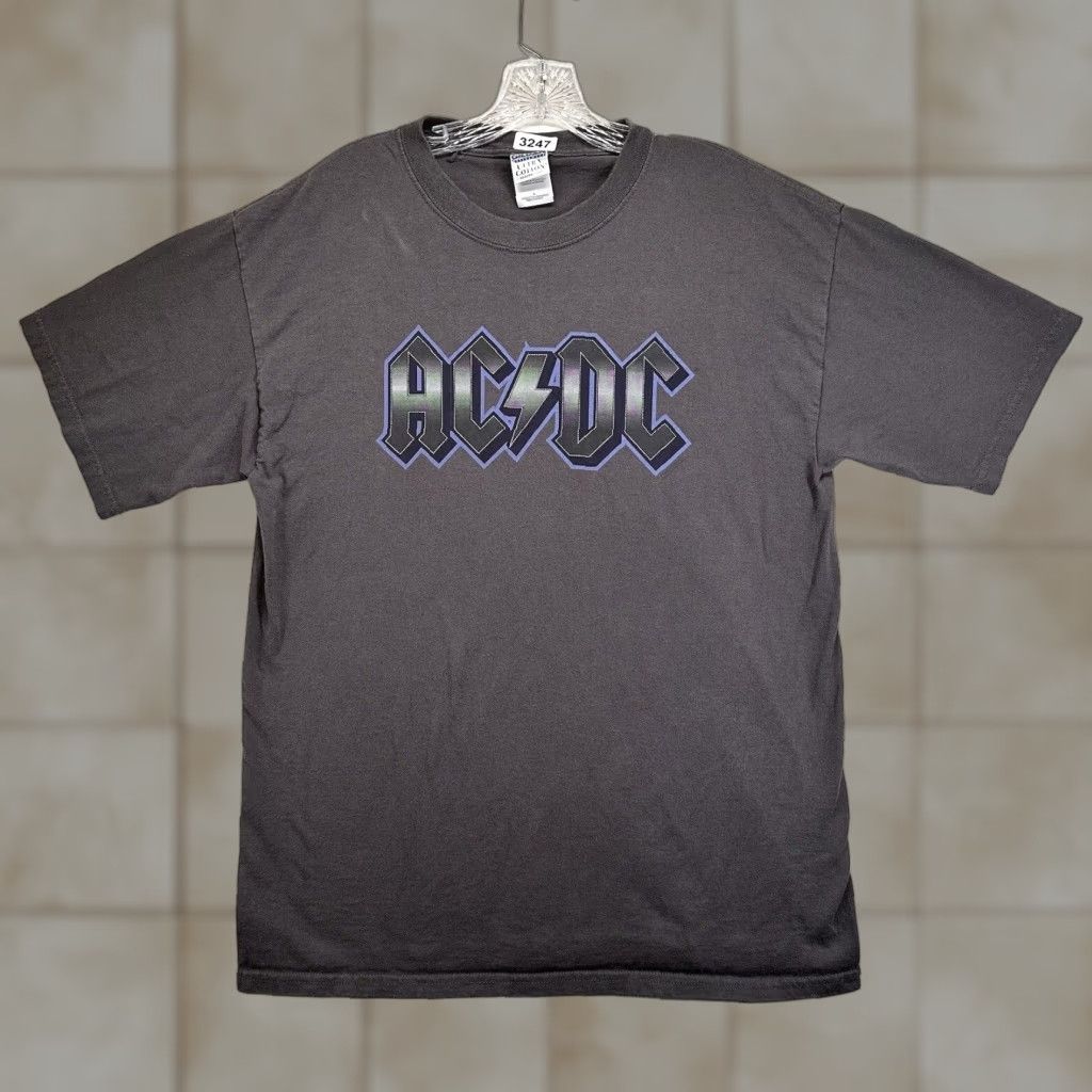 Gildan VINTAGE Gildan ACDC Shirt Men Large Short Sleeve Crew Neck Music Band Tee Cotton Gray Size US L / EU 52-54 / 3 - 1 Thumbnail