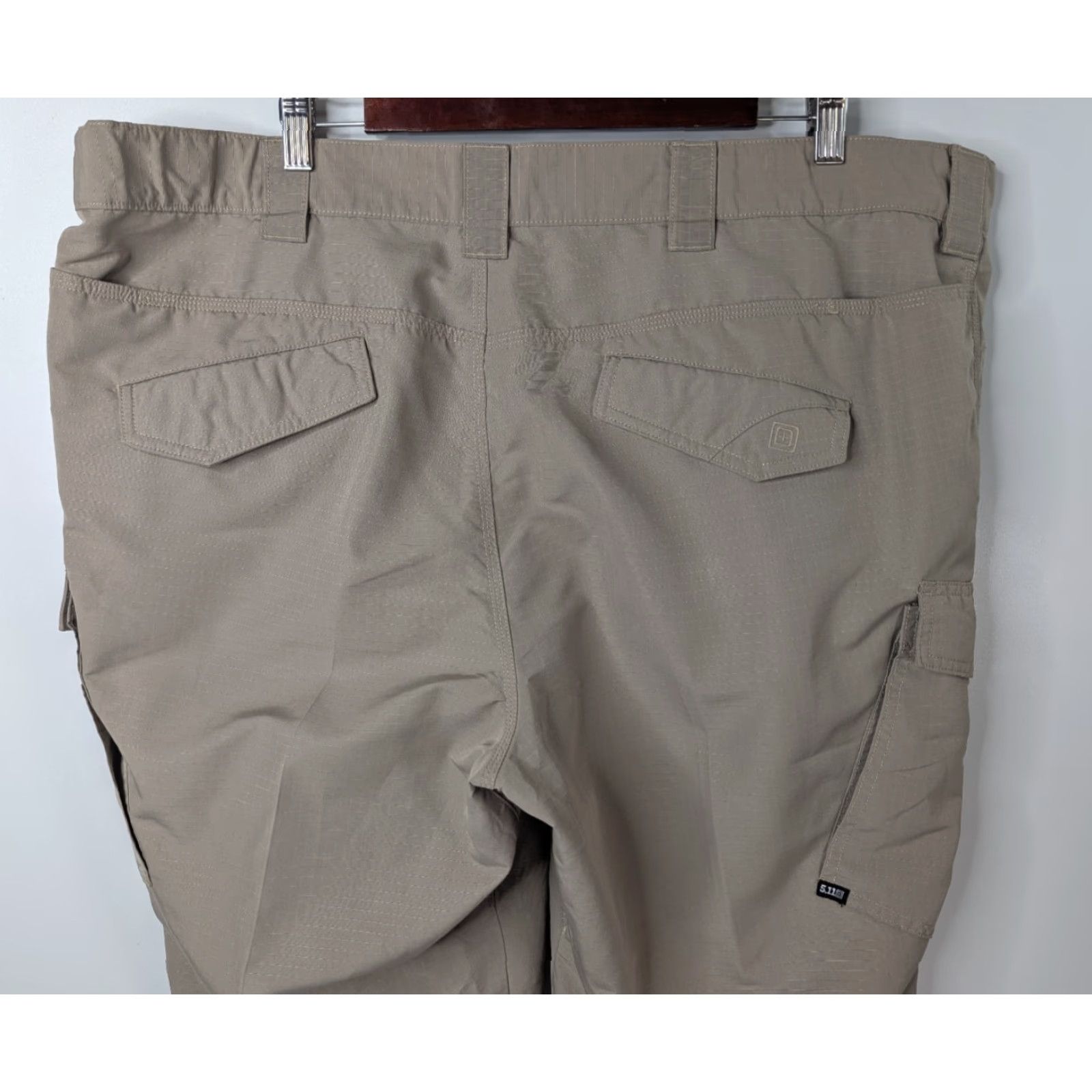 Vintage 5.11 Tactical Men Cargo Pant Beige 44x32 Fast Tac Style 74439 Pockets Cargo Pants Regular Men Size US 44 / EU 60 - 5 Thumbnail