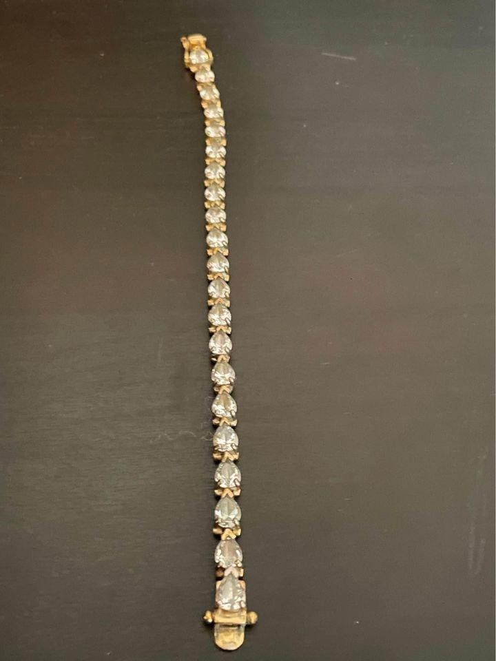 Designer Vintage 925 Teardrop Clasp Bracelet Size ONE SIZE - 4 Thumbnail