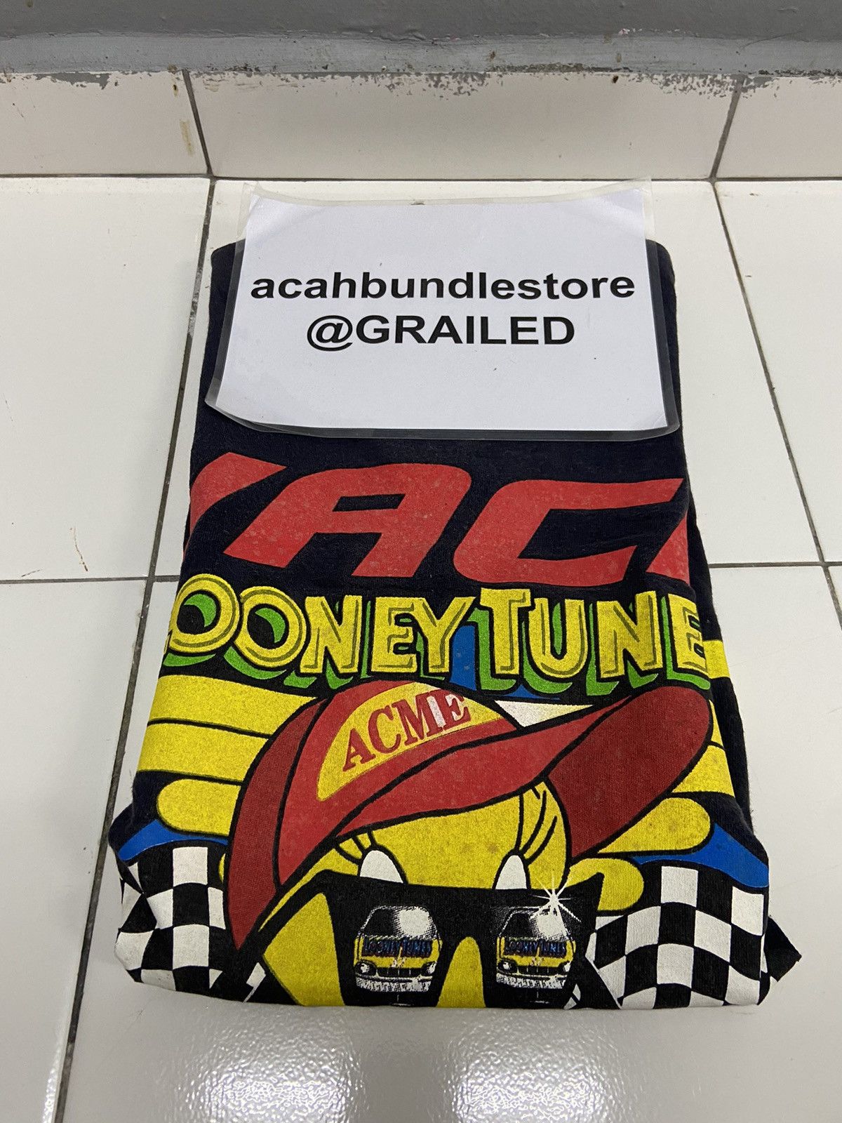 NASCAR VINTAGE WACE LOONEY TUNES WITH NASCAR 1998 TEE SHIRT Size US M / EU 48-50 / 2 - 17 Thumbnail