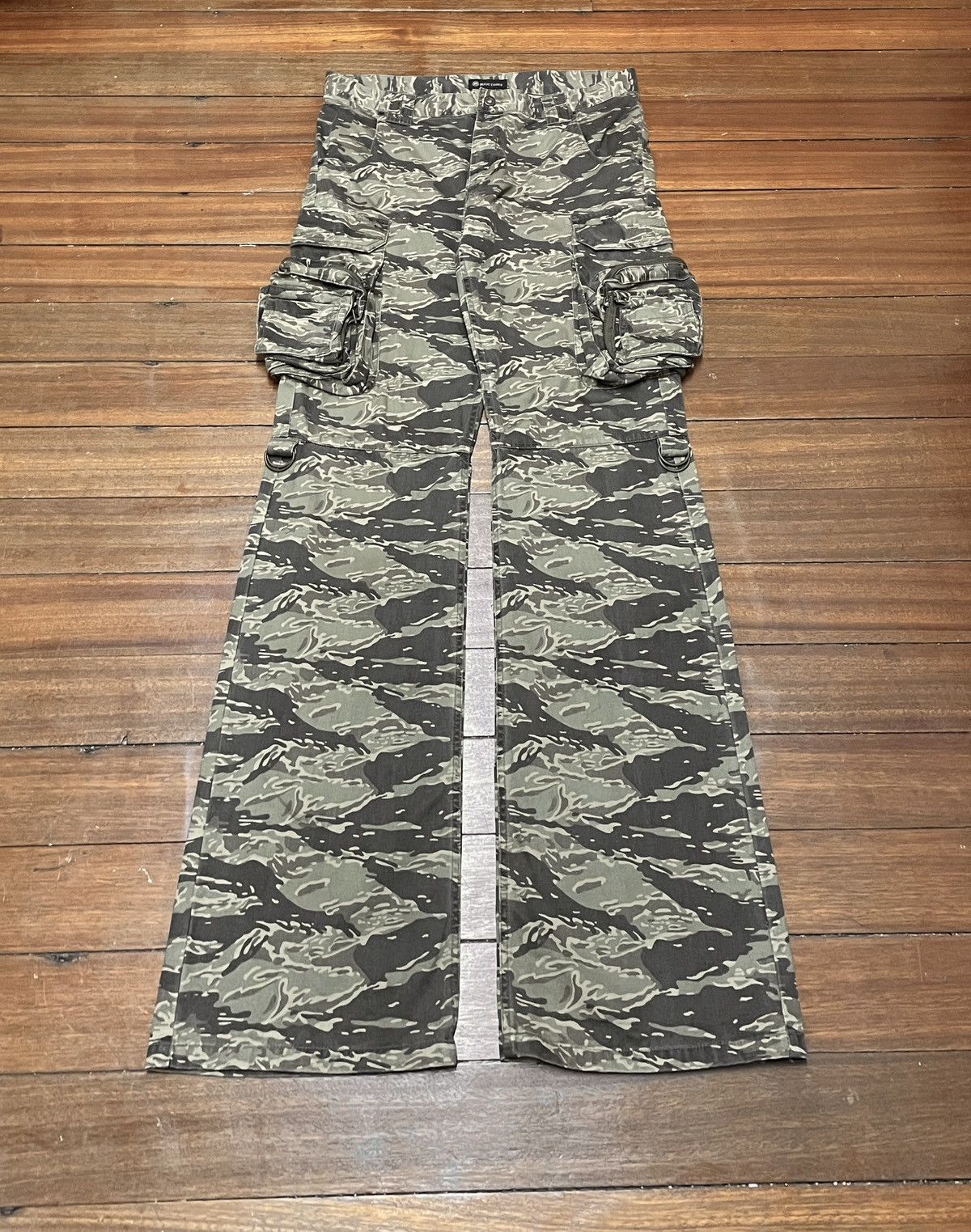 Japanese Brand Rare Vintage The Root Three Tiger Stripe Flared Pants 2000s Size US 35 - 1 Thumbnail