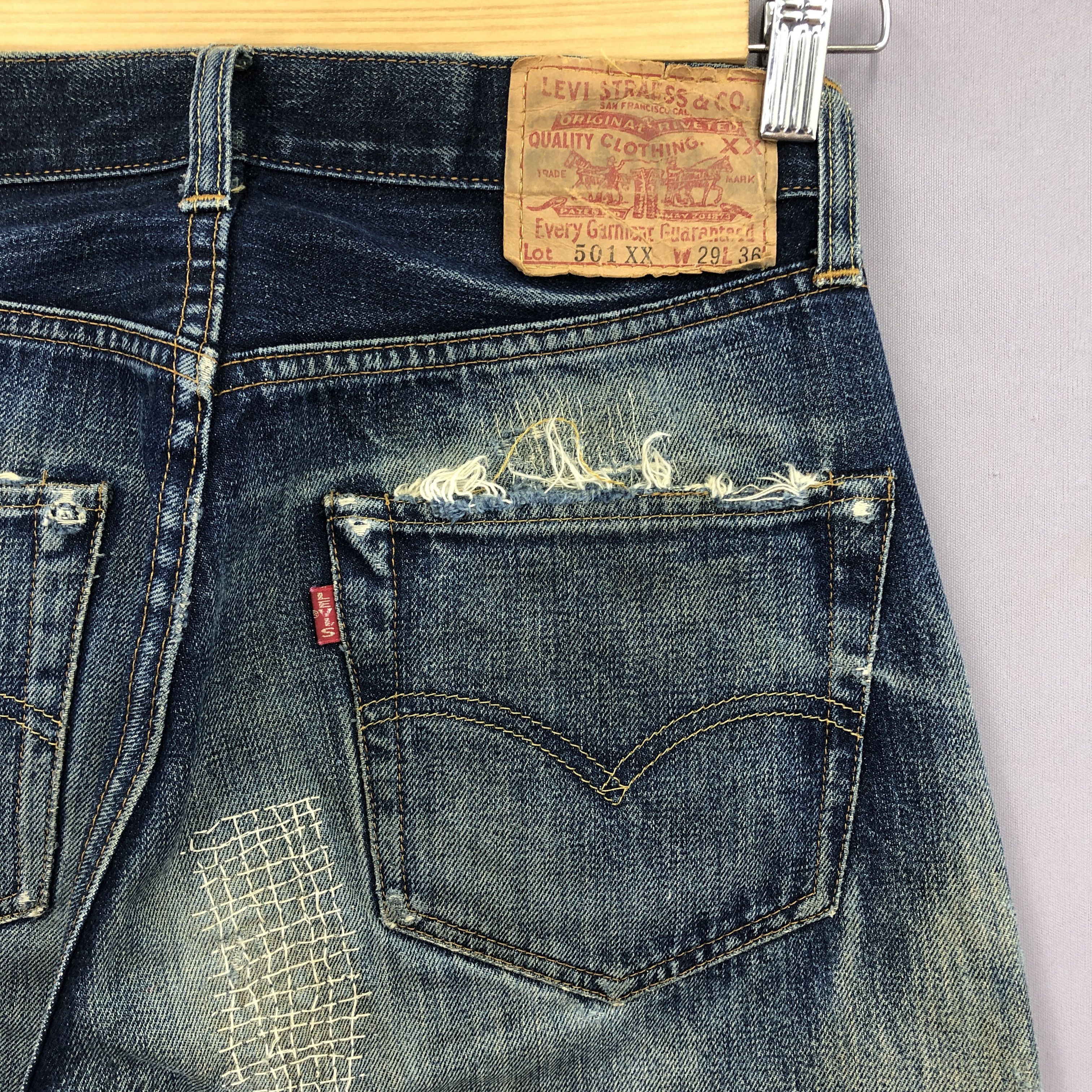 Levi's Vintage Levis 501xx Selvedge Jeans Distressed Faded Denim Size 28" / US 6 / IT 42 - 5 Thumbnail