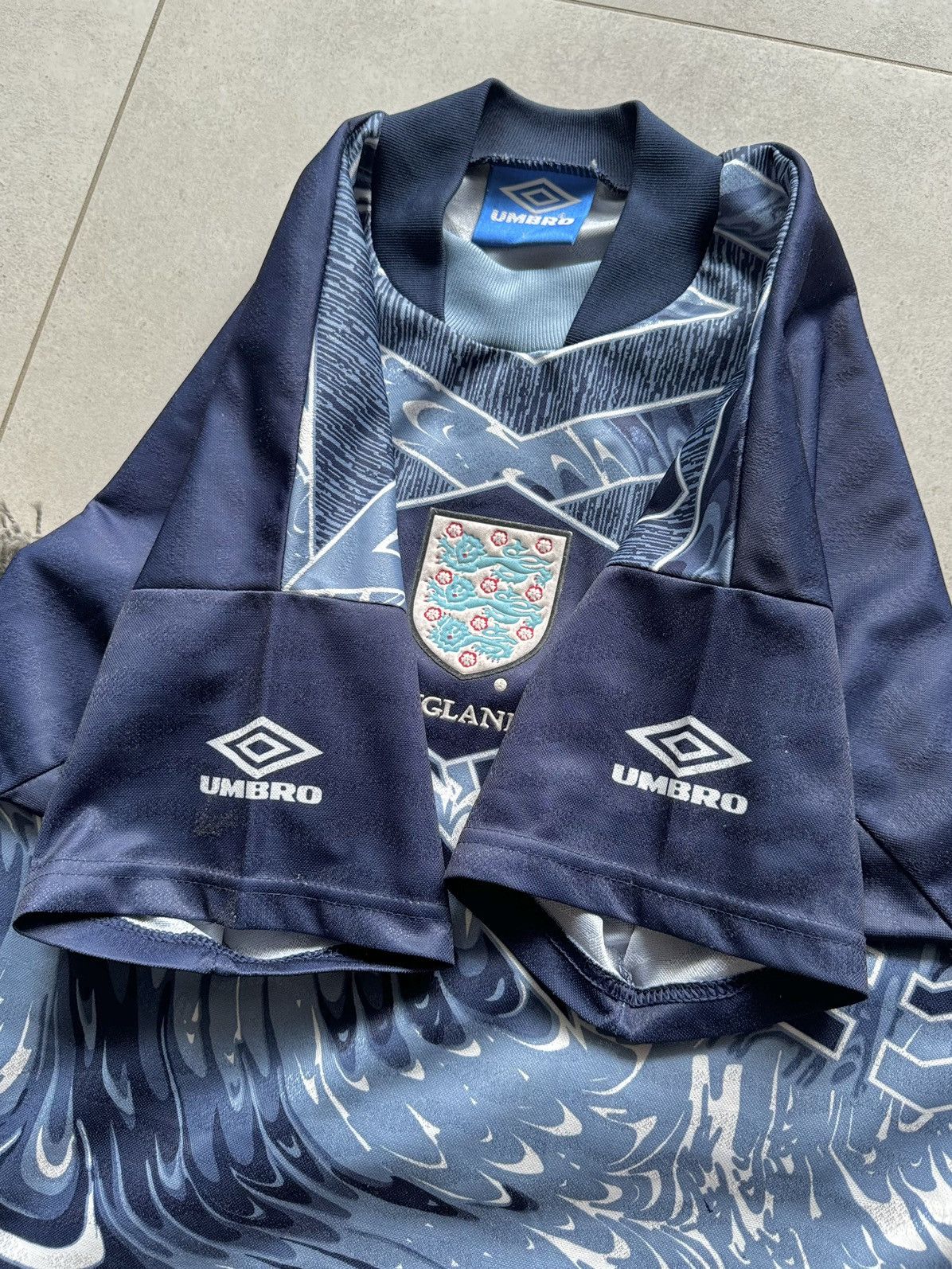 Umbro × Vintage Vintage England 1996 🏴󠁧󠁢󠁥󠁮󠁧󠁿 soccer jersey football t-shirt Size US S / EU 44-46 / 1 - 6 Thumbnail
