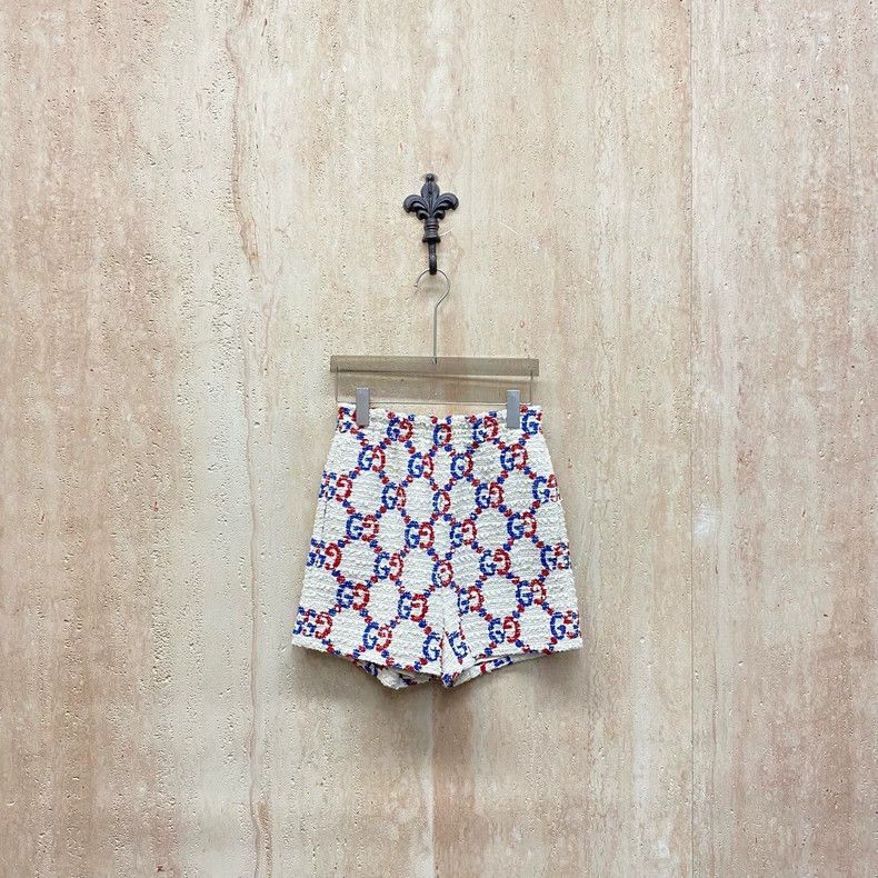 Gucci Red and blue old-fashioned full-print tweed shorts 25