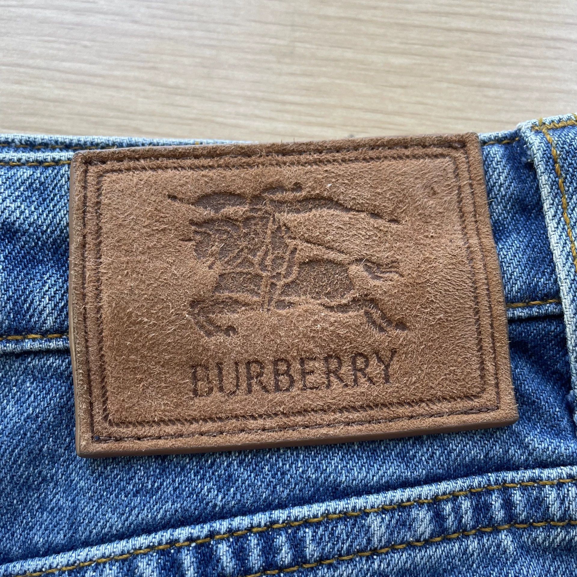 Burberry Burberry SS25 Equestrian Logo Denim Dress Women's Blue 6 Size 28" / US 6 / IT 42 - 4 Thumbnail