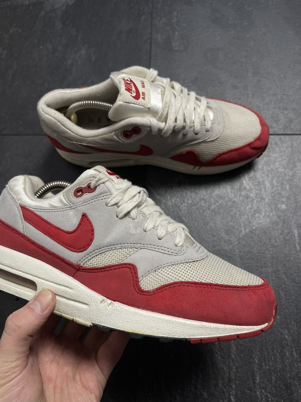 Nike × Streetwear × Vintage Nike Air Max 1 OG Red White Grey Black 2012 Mens Size US 7 / EU 40 - 3 Thumbnail