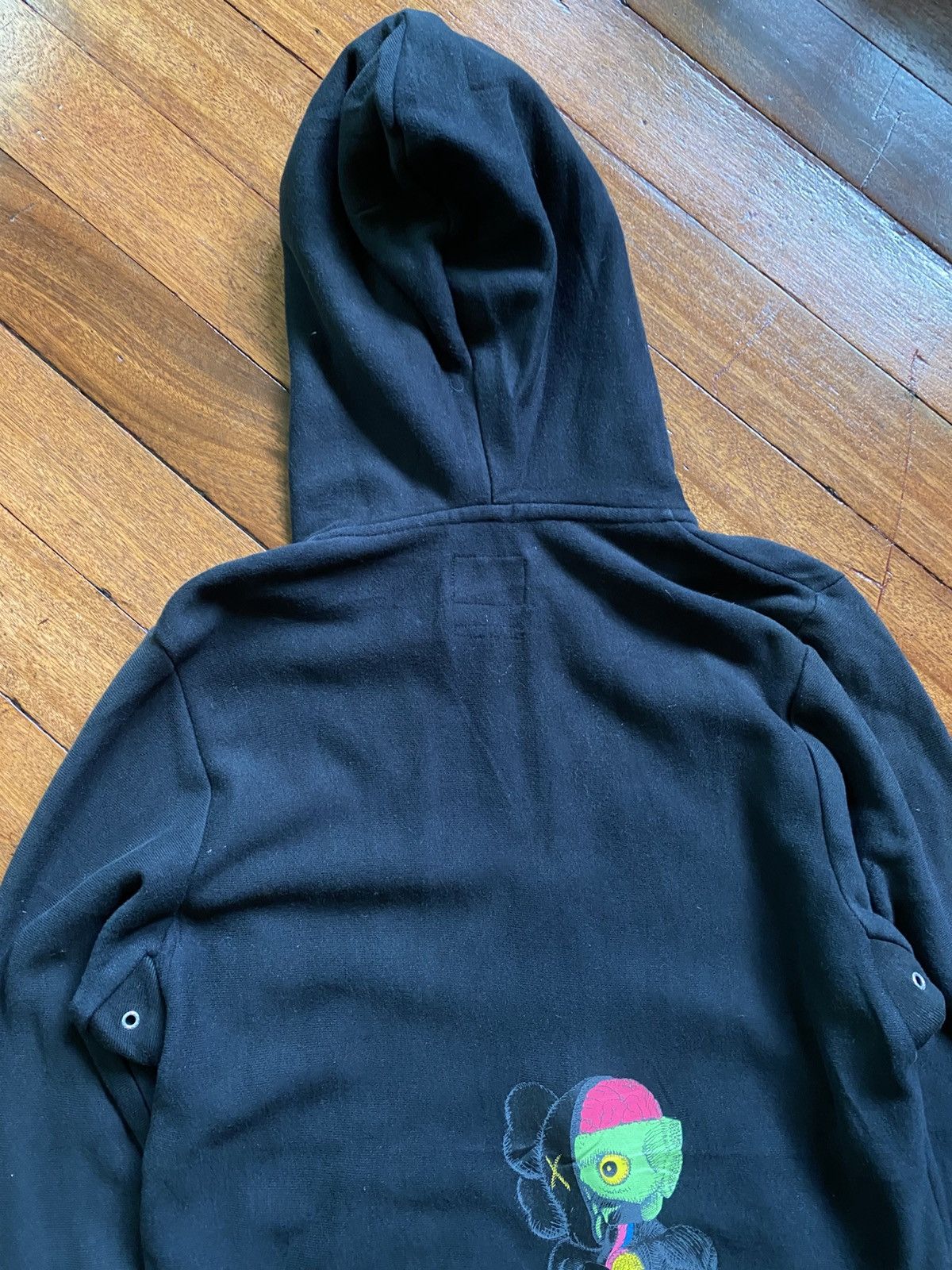 Kaws × Medicom Toy × Original Fake S/S 2013 - Kaws X Medicom - OriginaFake Kaws Print Hoodie Size US S / EU 44-46 / 1 - 4 Thumbnail