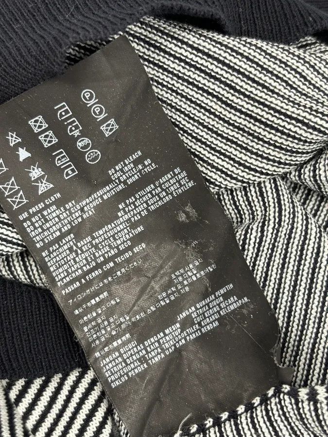 Prada SS2012 Prada Black Stipes Sweater Size US S / EU 44-46 / 1 - 11 Thumbnail