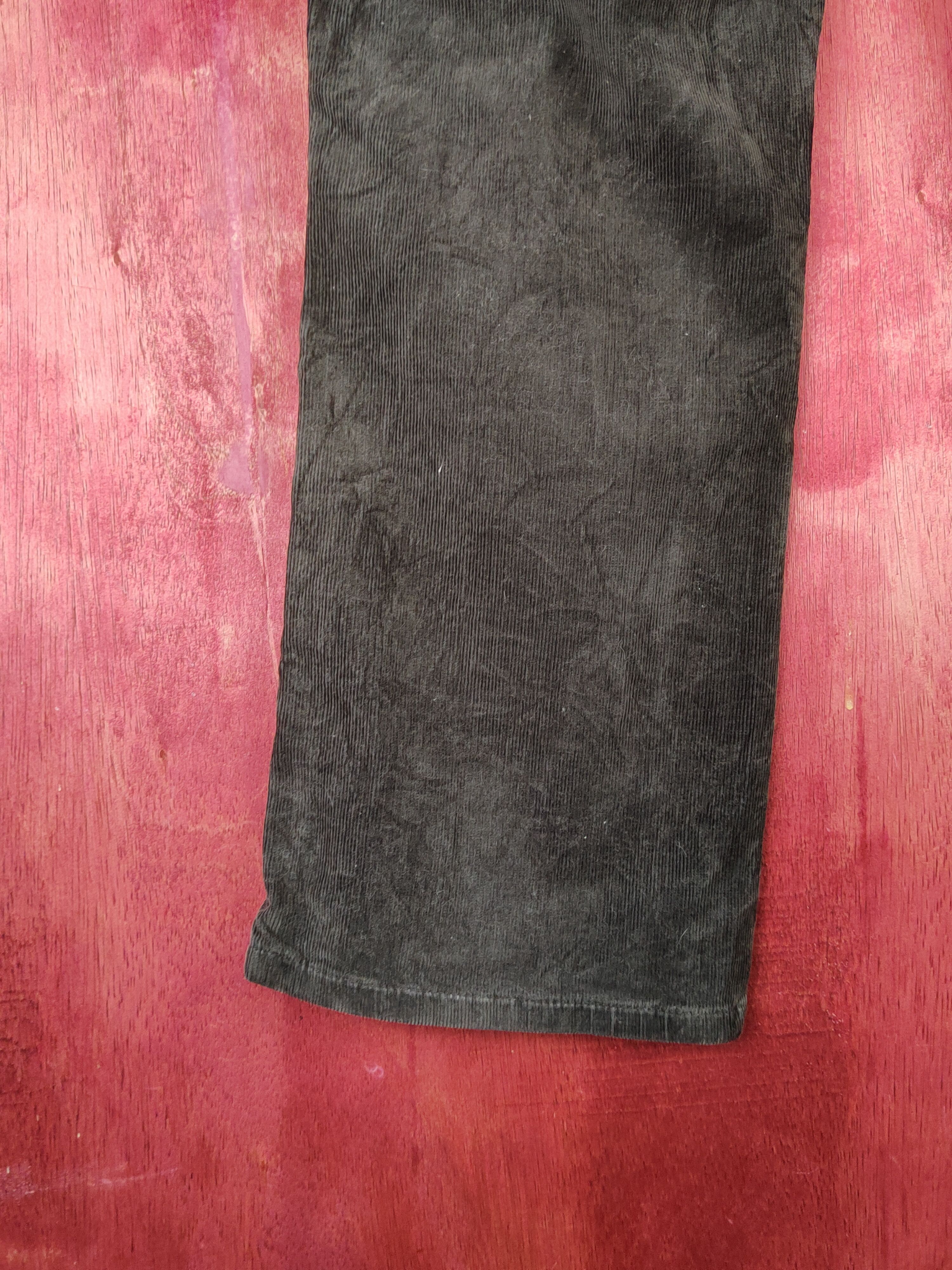 Uniqlo × Vintage Uniqlo Dark Brown japan vintage Corduroy Pants #S1428 Size 25" / US 0 / IT 36 - 9 Thumbnail