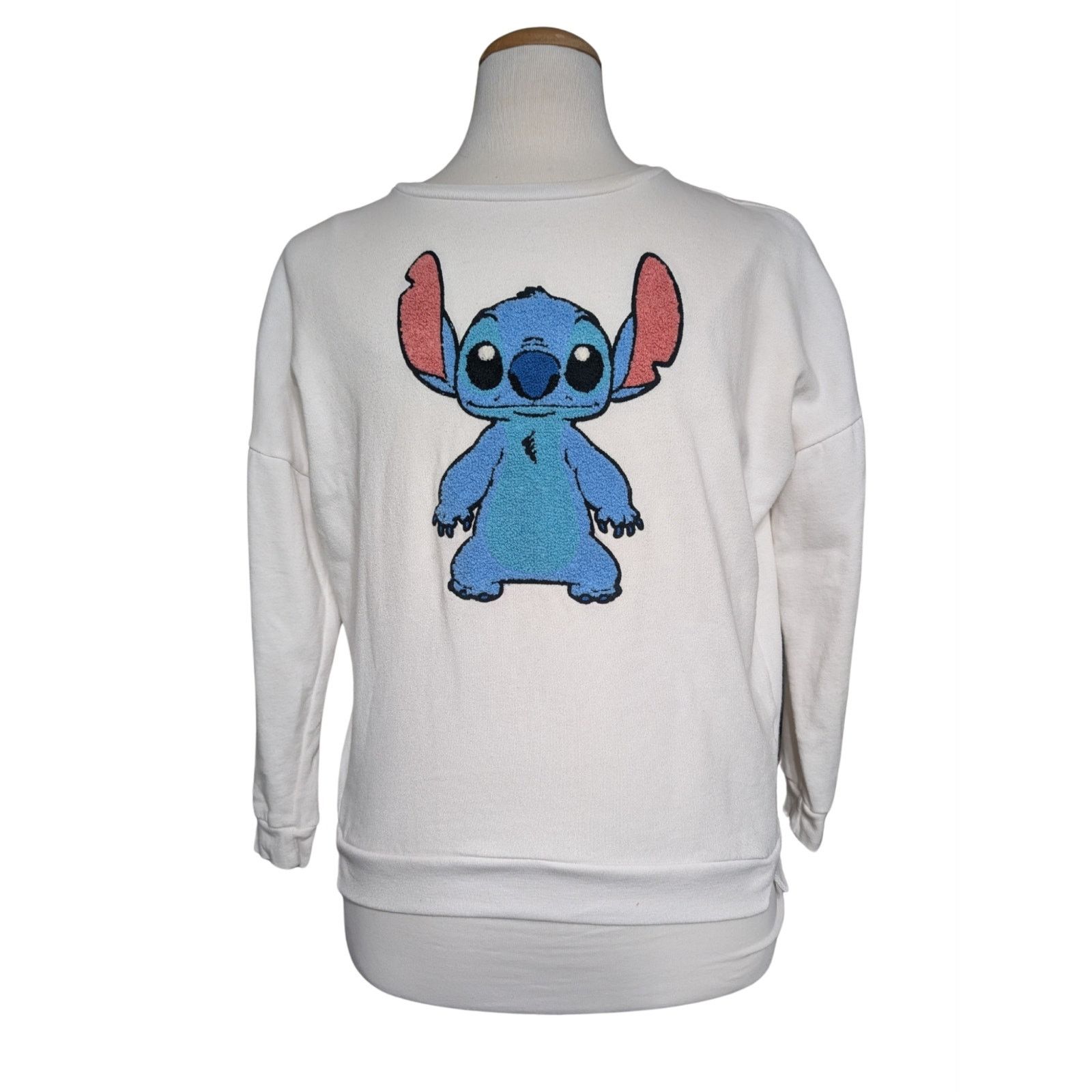Disney Disney Lilo & Stitch Long Sleeve Graphic Crewneck Sweatshirt Size L / US 10 / IT 46 - 1 Thumbnail