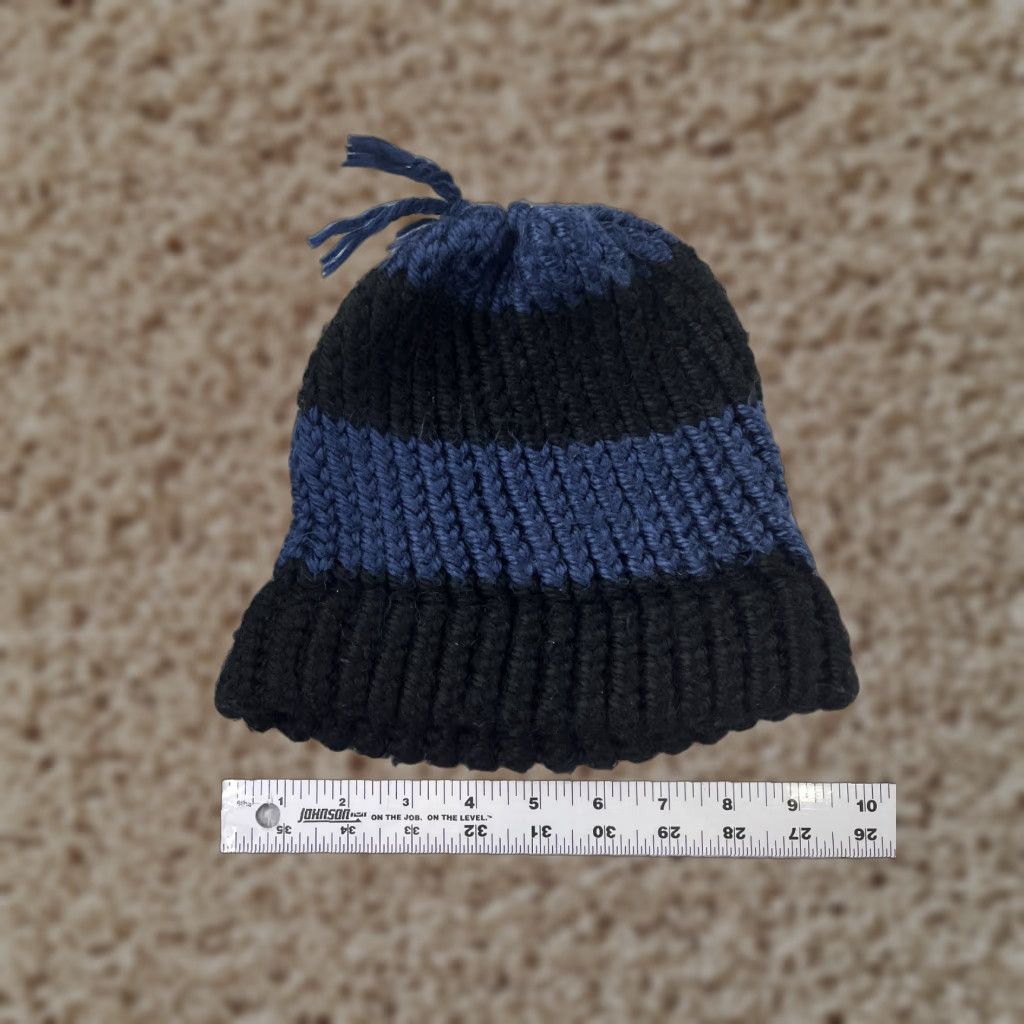 Vintage Handmade Beanie Knit Adult One Size Blue Stripe Acrylic Crochet Hat Unisex Winter Beanie - 90s/Outdoor Theme Mens Womens Size ONE SIZE - 1 Thumbnail
