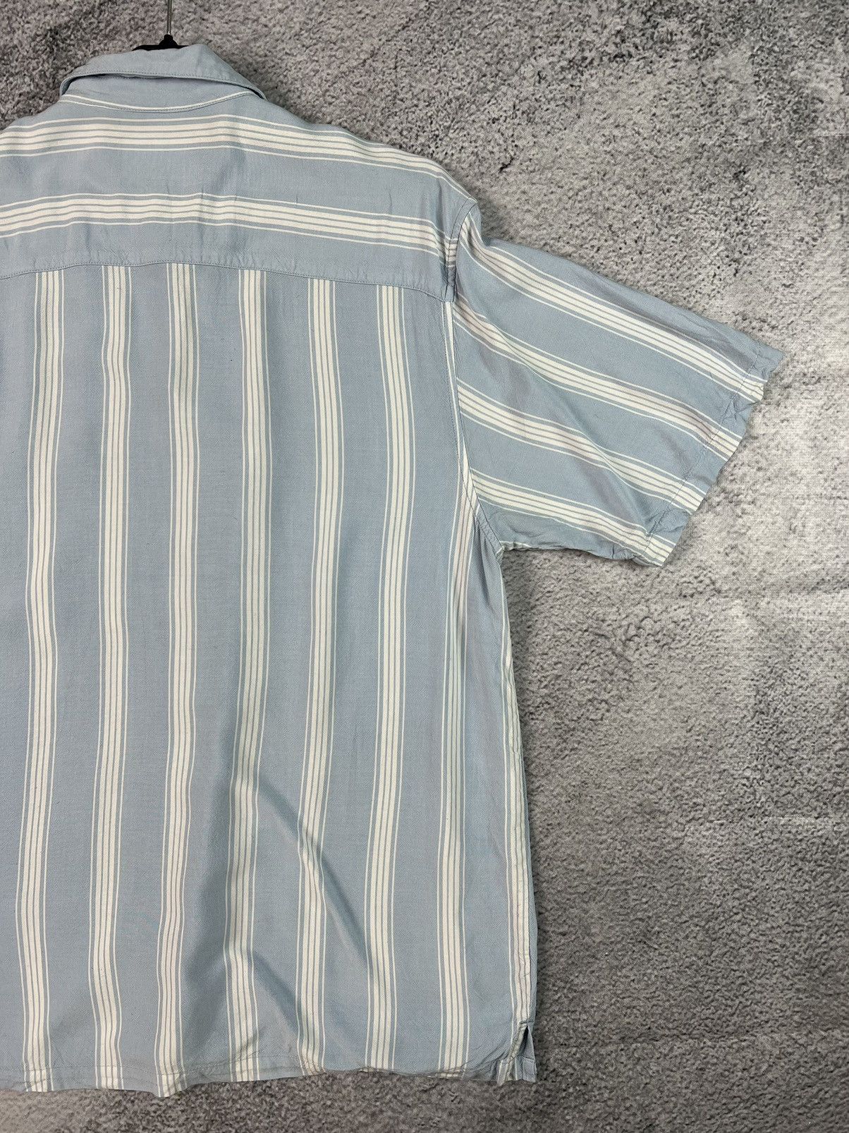 Carhartt Carhartt short sleeve striped shirt Size US L / EU 52-54 / 3 - 7 Thumbnail