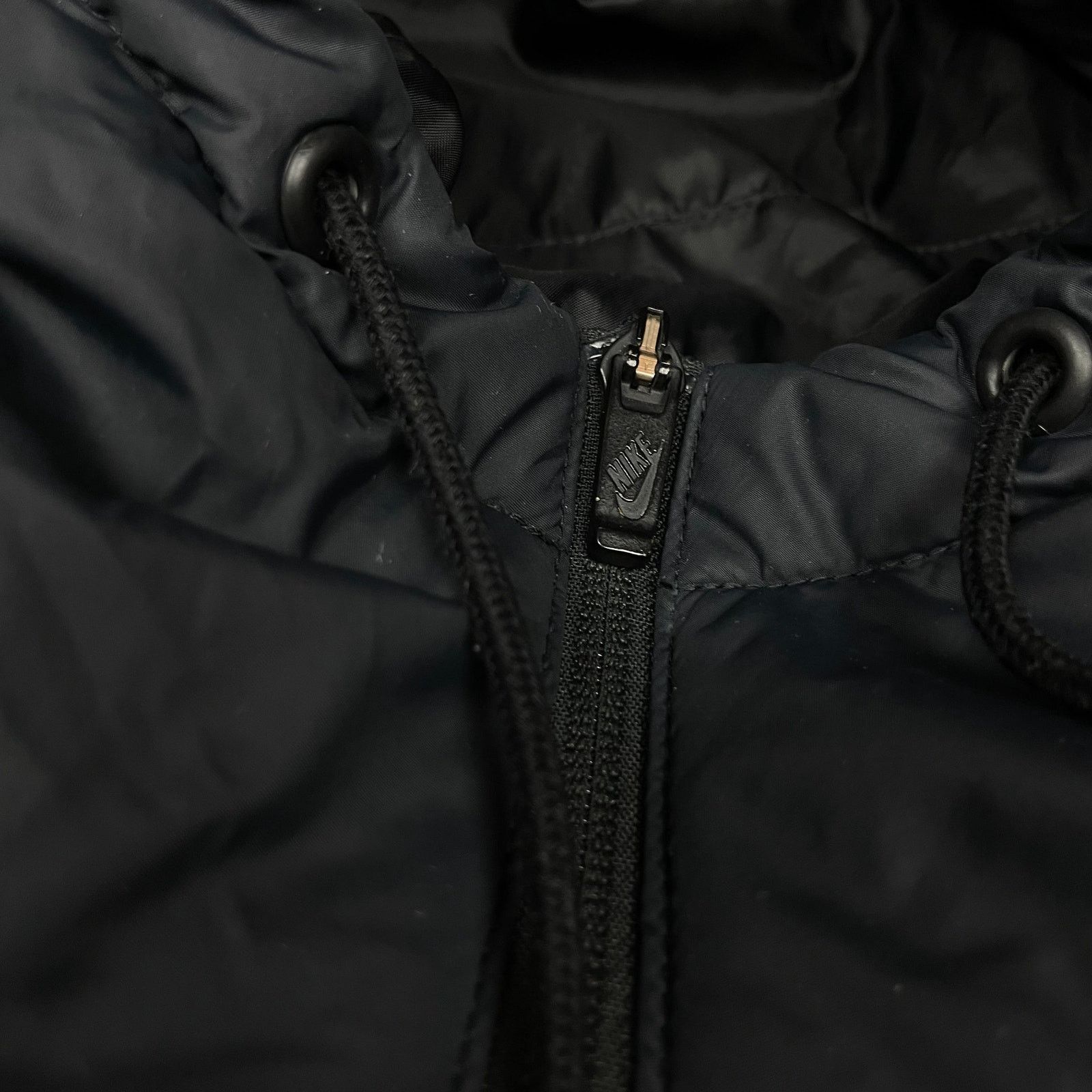 Nike Nike Women's Black Long Sleeve Hooded Puffer Jacket XS Size XS / US 0-2 / IT 36-38 - 4 Thumbnail