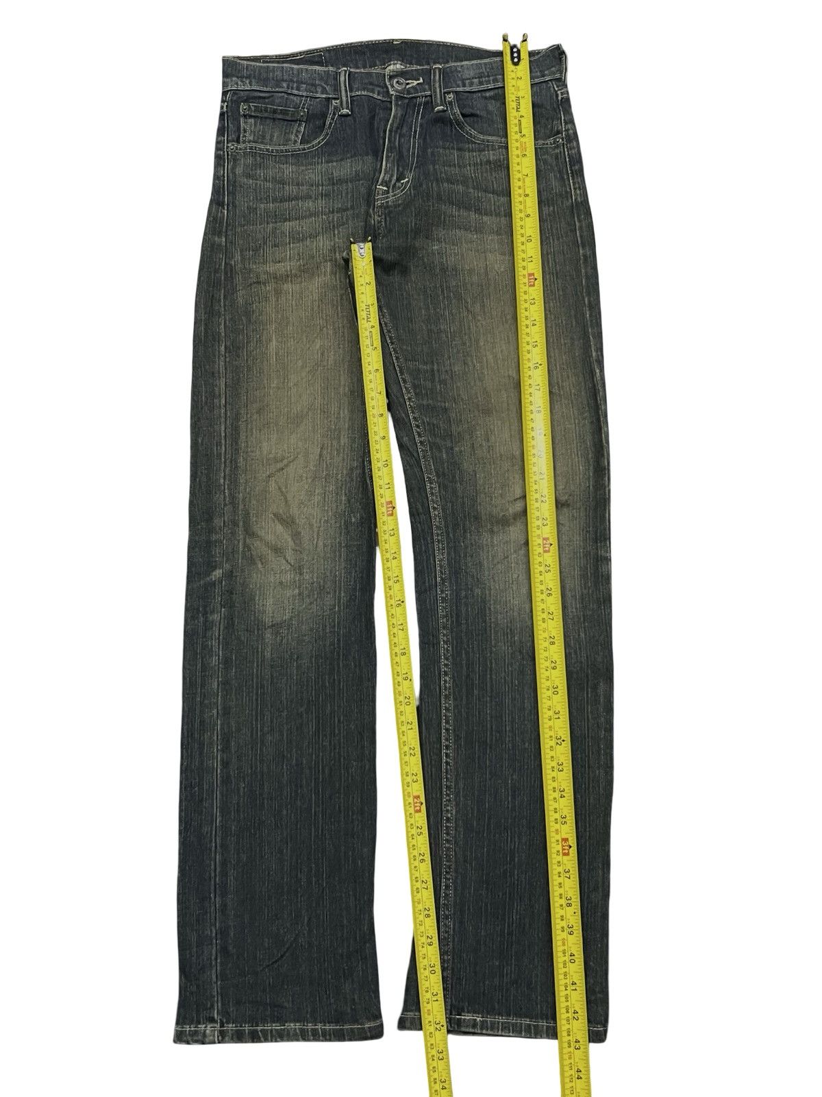 Levi's Vintage Levi’s 505™ | Faded Wash Jeans | W31 Size US 31 - 15 Thumbnail