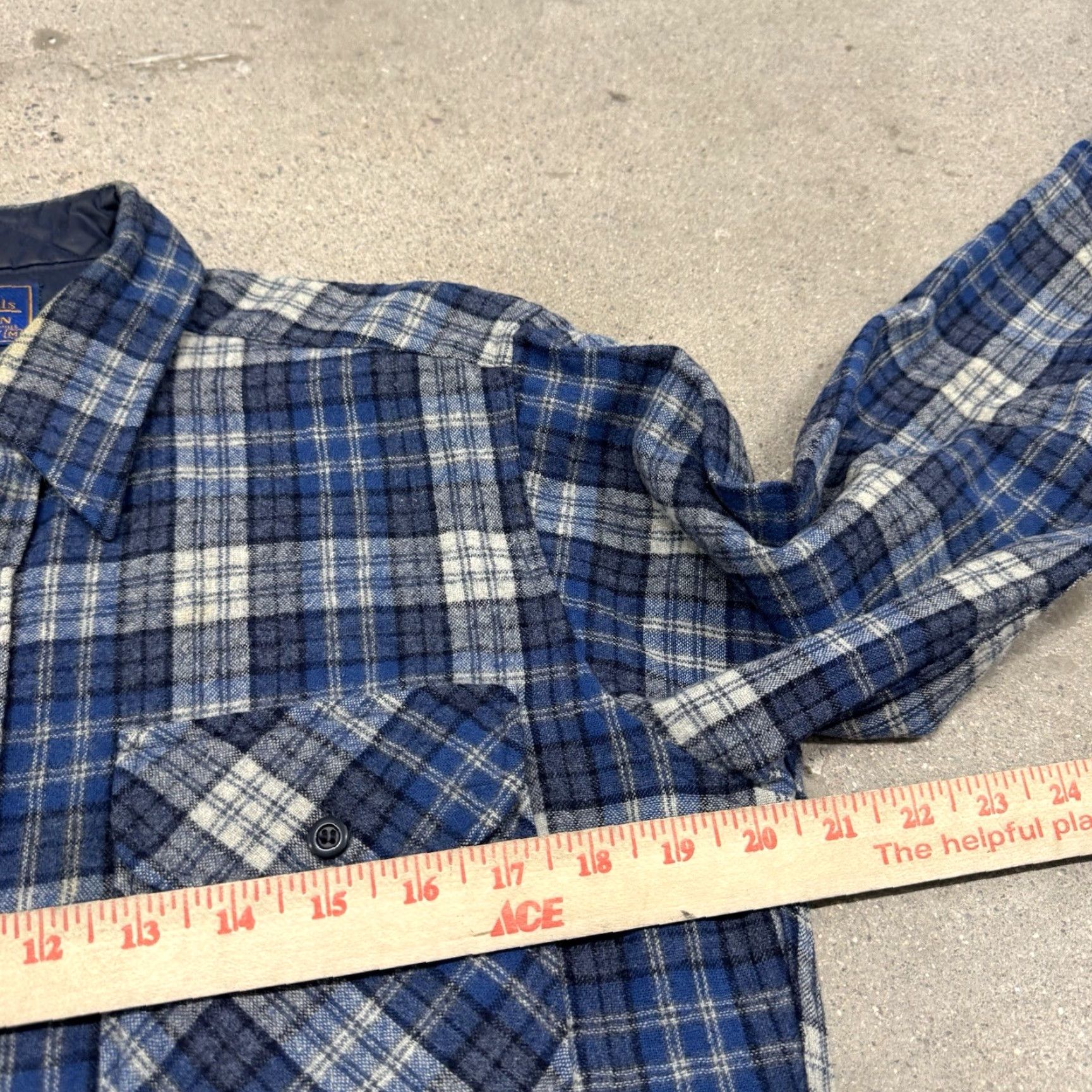 Pendleton VINTAGE Pendleton Plaid Wool Button-Up Shirt Mens Medium Brown USA Size US M / EU 48-50 / 2 - 4 Thumbnail