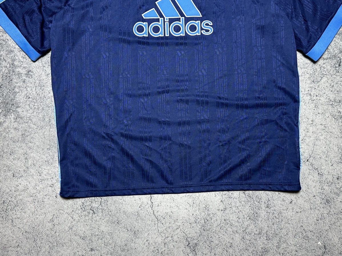 Adidas Vintage 90s Adidas Big Logo Jersey T-Shirt Size US XL / EU 56 / 4 - 3 Thumbnail