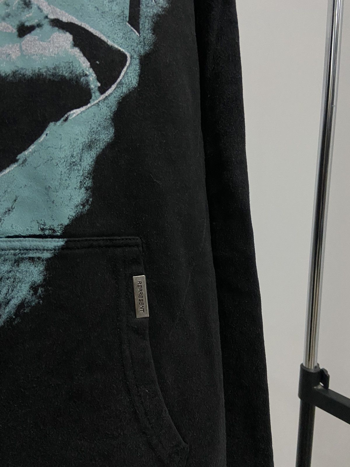 Represent Clo. × Vintage Represent Hoodie shark big logo vintage Y2K Size US XL / EU 56 / 4 - 5 Thumbnail