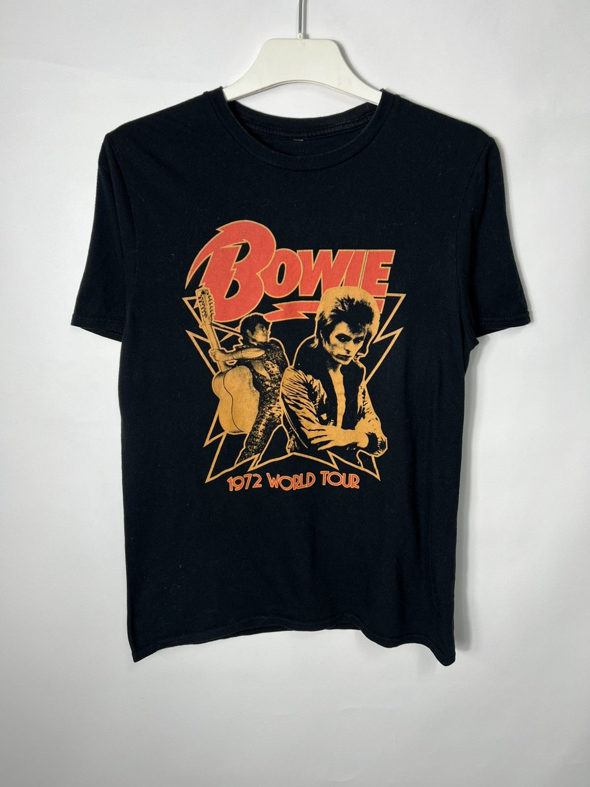 Band Tees David Bowie 1972 World Tour Rock N Roll Band T-shirt Size US S / EU 44-46 / 1 - 1 Thumbnail