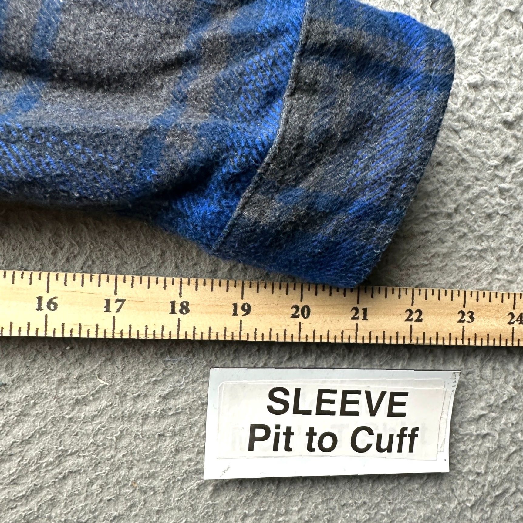 Orvis Orvis Big Bear Heavyweight Flannel Shirt Mens 2XL Blue Plaid Long Sleeve Gray Shirt Size US XXL / EU 58 / 5 - 6 Thumbnail