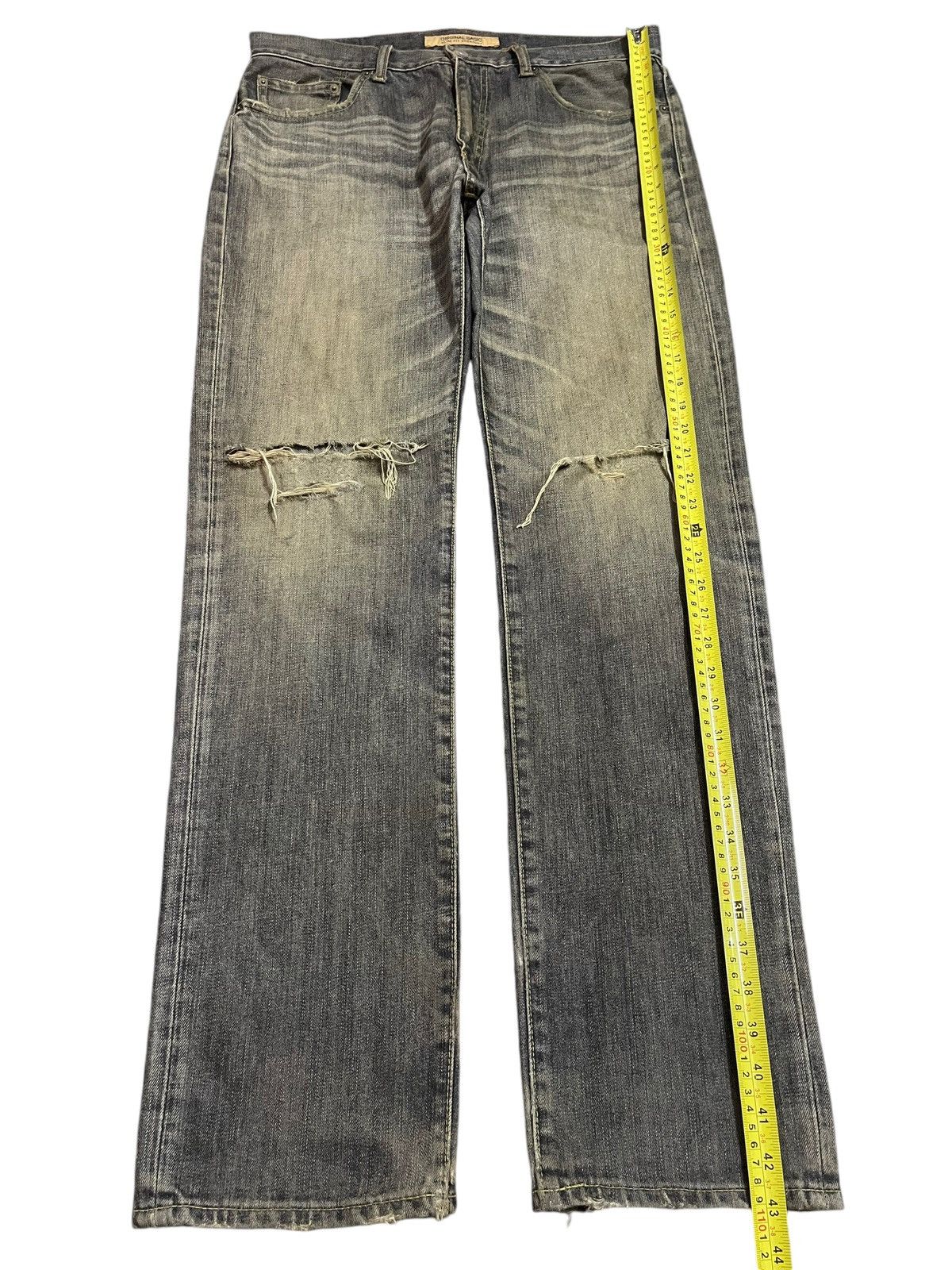 Uniqlo Vintage Japanese Uniqlo Mud Faded Wash Distress Style Jeans Size US 34 / EU 50 - 12 Thumbnail