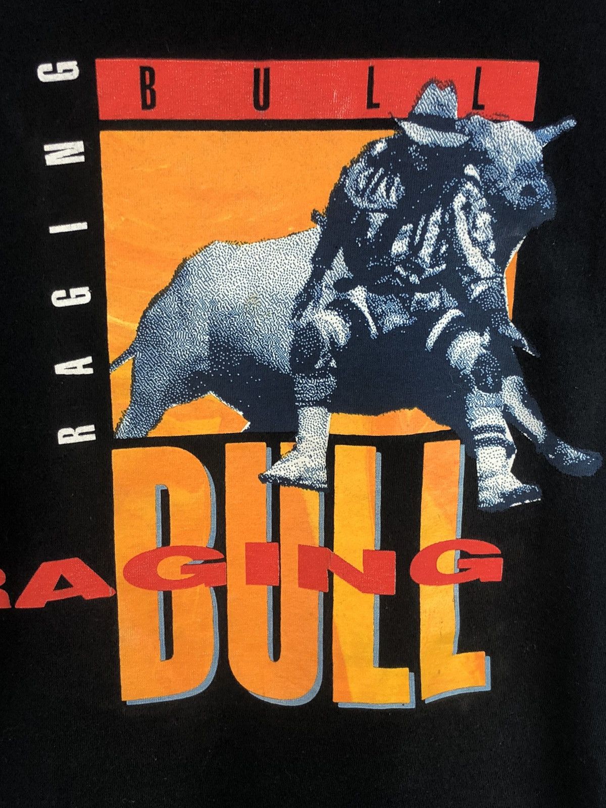 Vintage Vintage 90s racing bull single stitch t shirt slim fit L Size US L / EU 52-54 / 3 - 3 Thumbnail