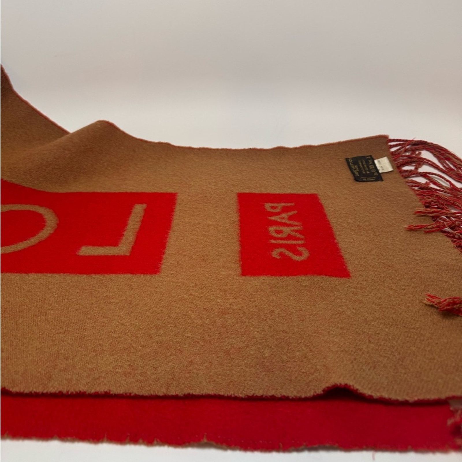 Louis Vuitton Louis Vuitton Red & Camel Double Sided 100% Cashmere Scarf Size ONE SIZE - 10 Thumbnail