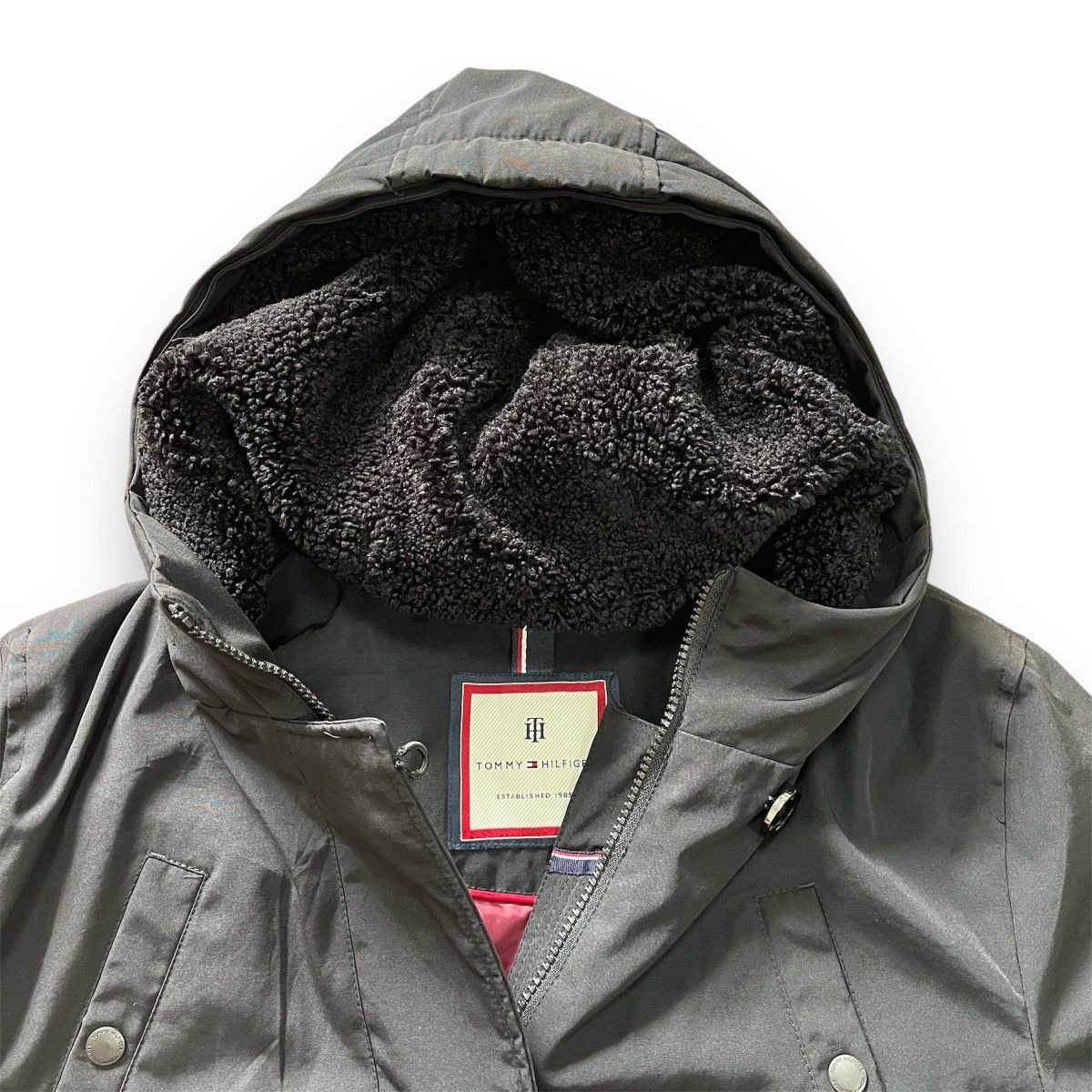 Tommy Hilfiger Tommy Hilfiger Puffer Hoodie Long Jacket Size US XL / EU 56 / 4 - 23 Thumbnail