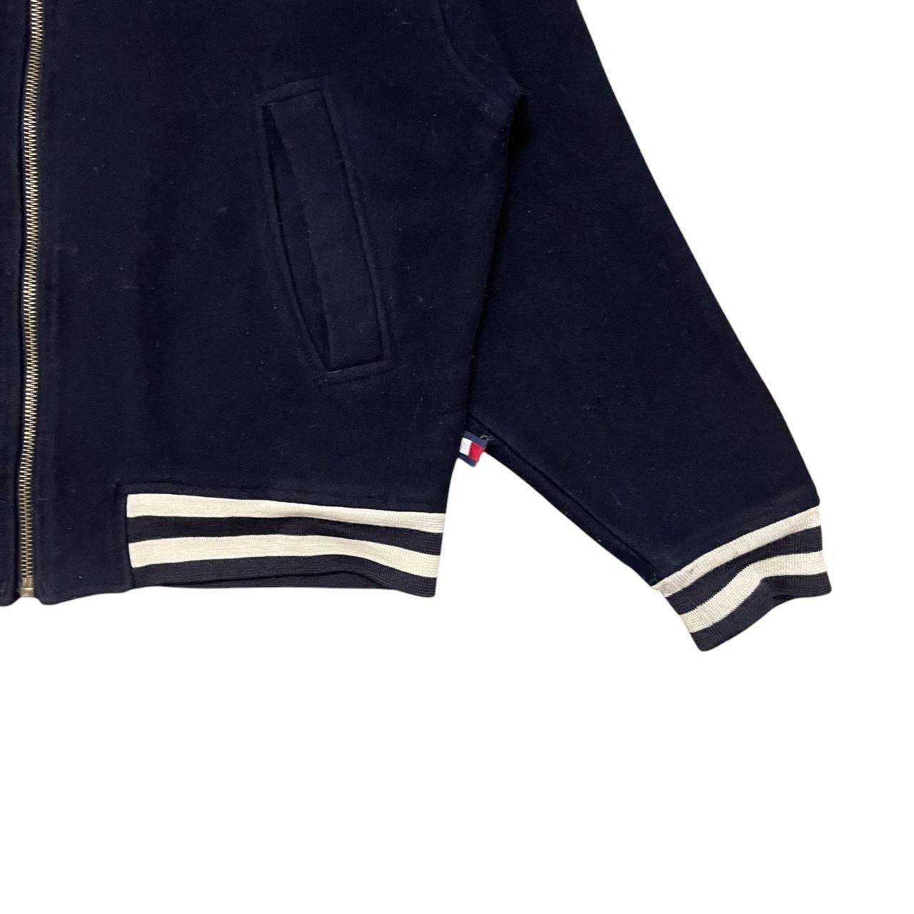Tommy Hilfiger Vintage Tommy Hilfiger Bomber Jacket Size US M / EU 48-50 / 2 - 4 Thumbnail