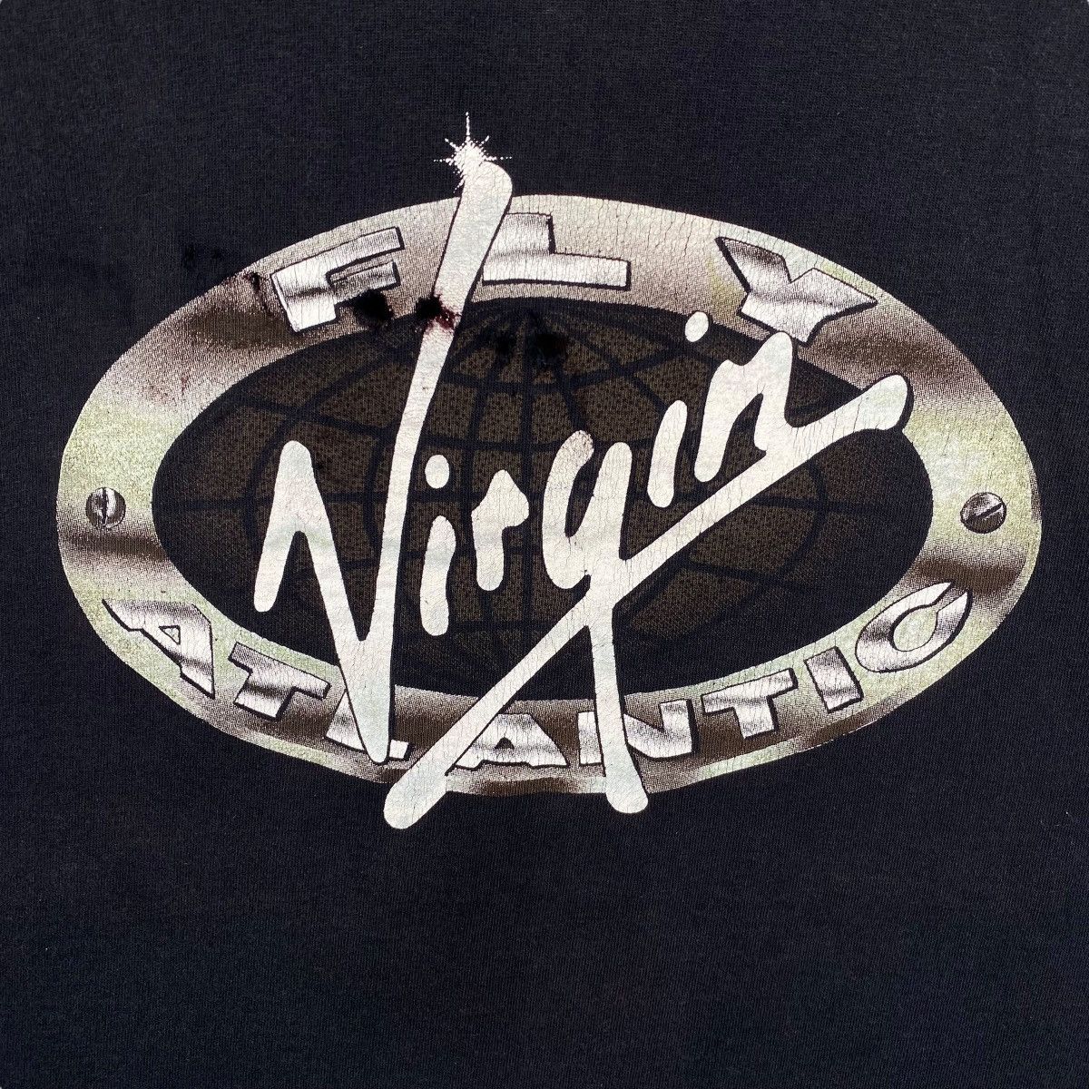 Vintage Vintage 90's VIRGIN Fly Atlantic World Tour Distressed Tee Size US XL / EU 56 / 4 - 2 Thumbnail