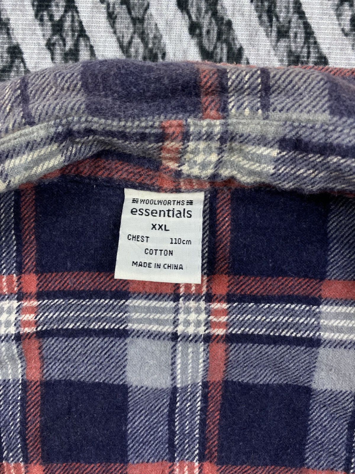 Vintage Vintage Essentials Casual Checked Button Up Shirt Size US XXL / EU 58 / 5 - 8 Thumbnail