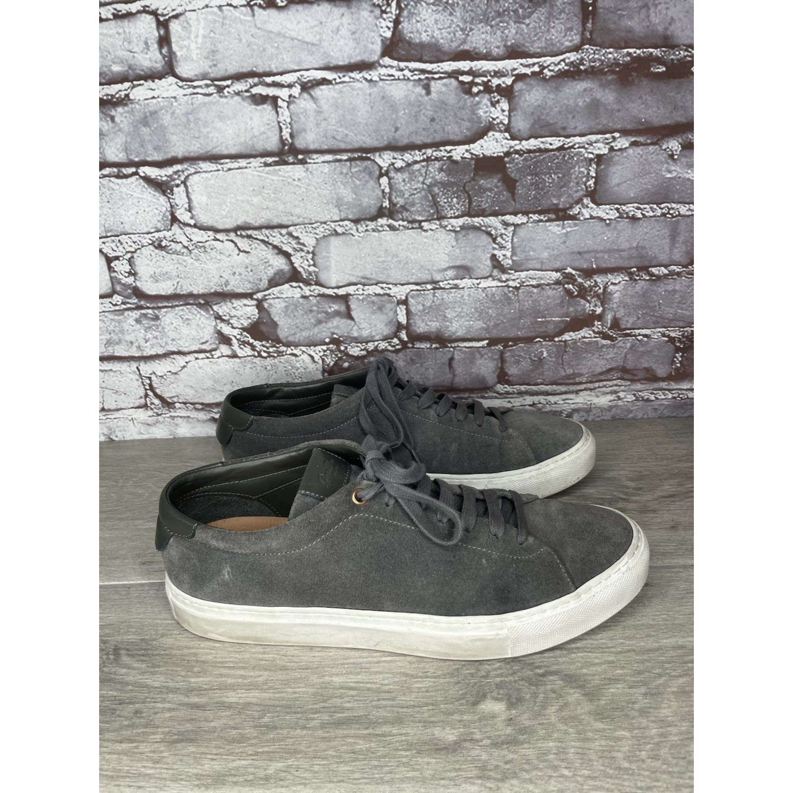 Bergdorf Goodman Goodman Brand Edge Charcoal Suede Casual Lace Low Top Sneake Size US 9 / EU 42 - 16 Thumbnail
