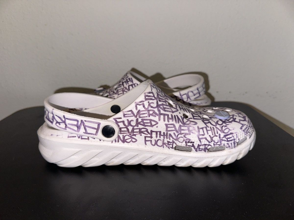 ineverheardofyou Ineverheardofyou Fuck Everything Crocs 8 Size US 8.5 / EU 41-42 - 7 Thumbnail