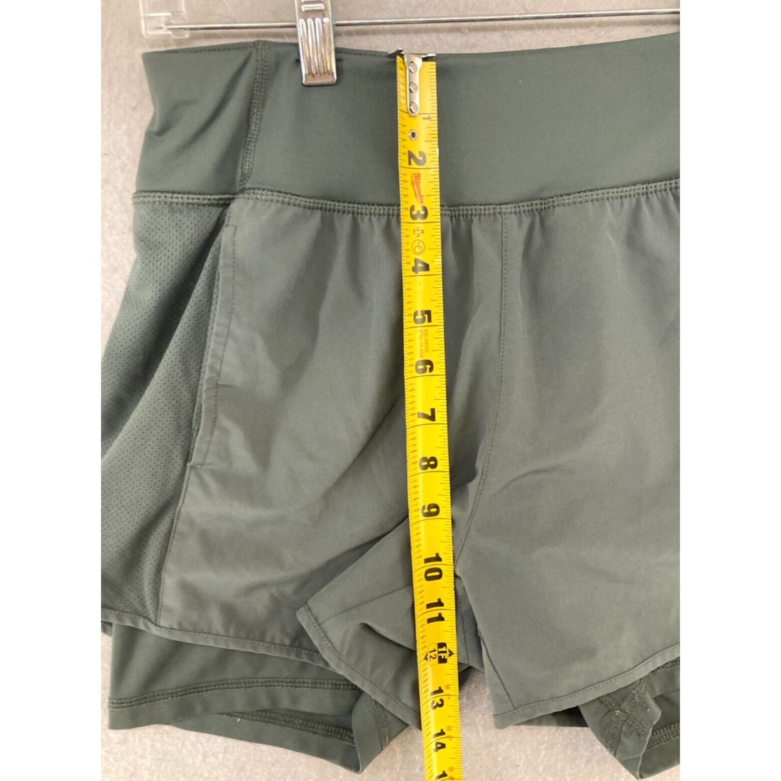 Vintage Apana Athletic Shorts Women Small Gray Comfort Lined Polyester Blend Gym & Training Athletic Size 28" / US 6 / IT 42 - 4 Thumbnail