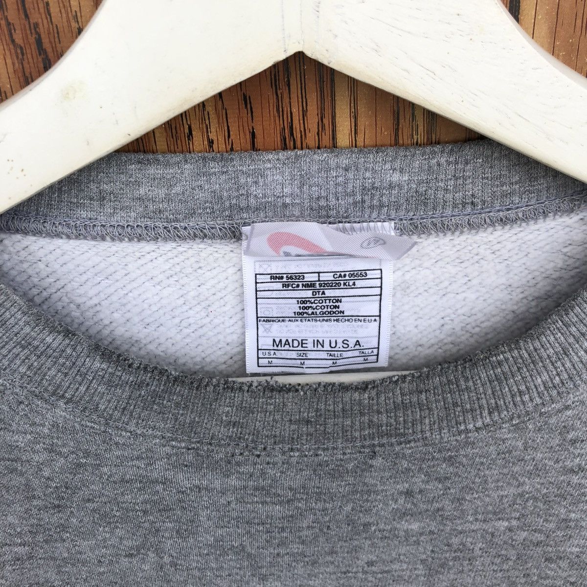 Nike Vintage Nike Crewneck Swoosh Sweatshirt Size US M / EU 48-50 / 2 - 6 Thumbnail