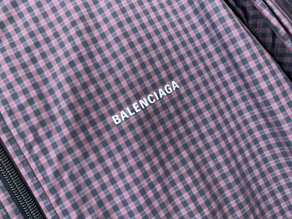 Balenciaga Balenciaga Opera Raincoat Size US S / EU 44-46 / 1 - 5 Thumbnail
