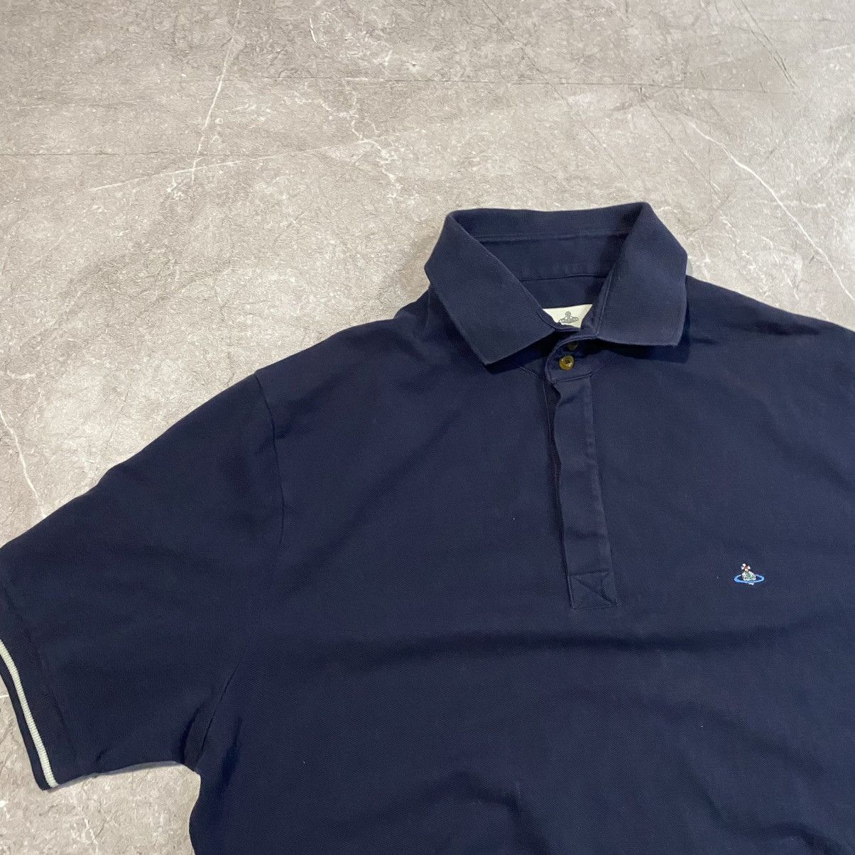 Vivienne Westwood VINTAGE VIVIENNE WESTWOOD POLO TEE SMALL LOGO Size US XL / EU 56 / 4 - 3 Thumbnail