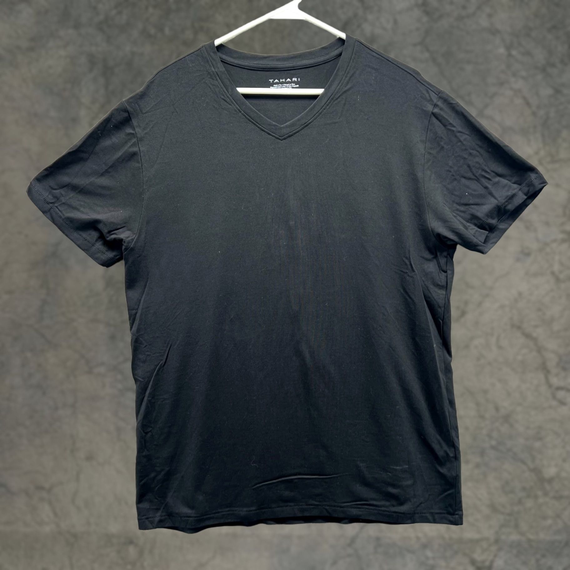 Vintage Tahari Shirt Mens XL Black V-Neck Cotton Tee Golf Casual T-Shirt Logo Size US XL / EU 56 / 4 - 1 Thumbnail
