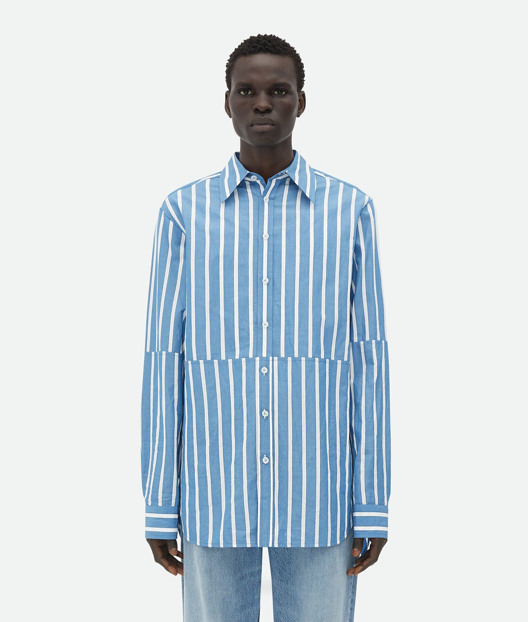 Bottega Veneta o1w1db10525 Cotton And Linen Relaxed Striped Shirt Size US M / EU 48-50 / 2 - 1 Thumbnail