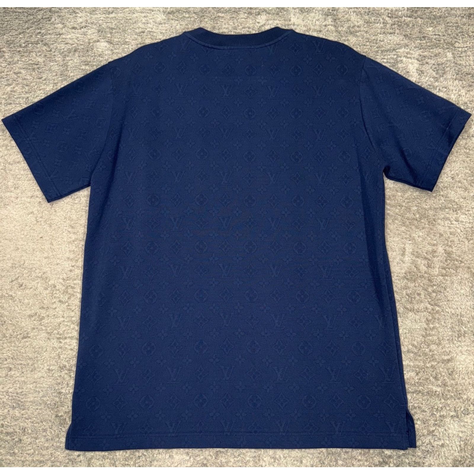 Louis Vuitton Louis Vuitton Pocket Monogram LV Logo Short Sleeve T-Shirt M Size US M / EU 48-50 / 2 - 11 Thumbnail