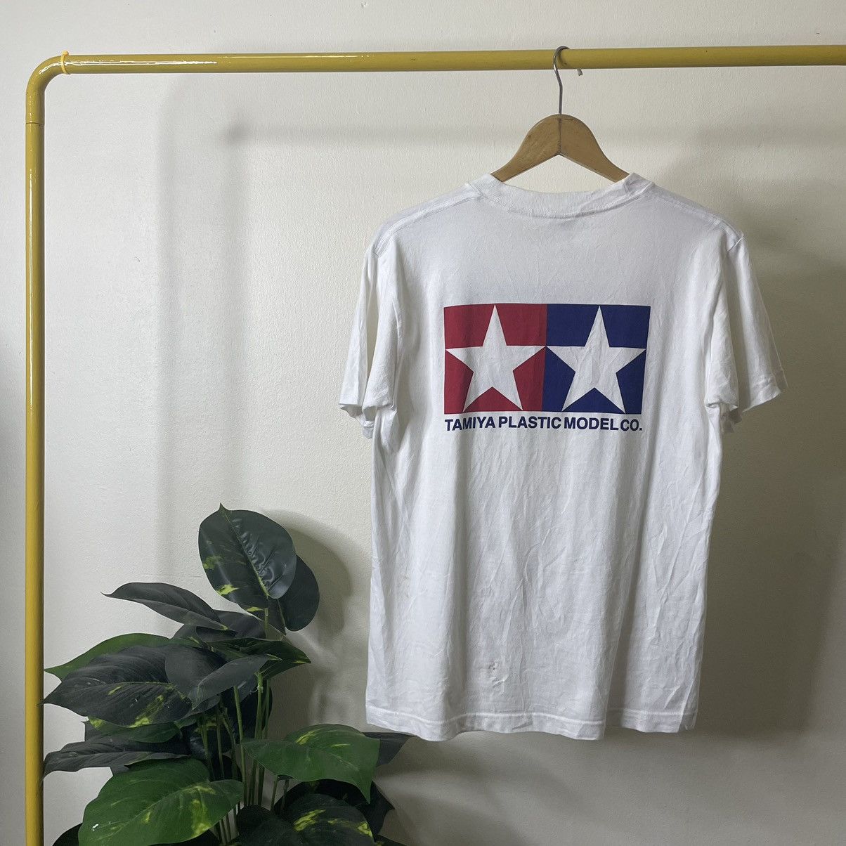 Japanese Brand × Vintage Vintage Tamiya Plastic Model Japanese Toys Cars Promo Tee Size US S / EU 44-46 / 1 - 4 Thumbnail