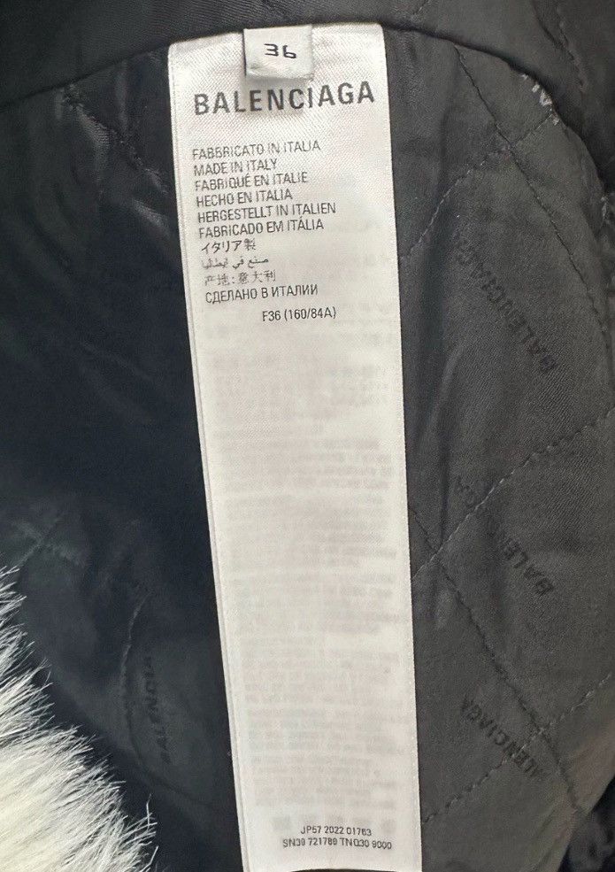 Balenciaga BALENCIAGA FW22 Blizzard Show Bitcoin Graffit 2412-Nextarrow Size XS / US 0-2 / IT 36-38 - 6 Thumbnail