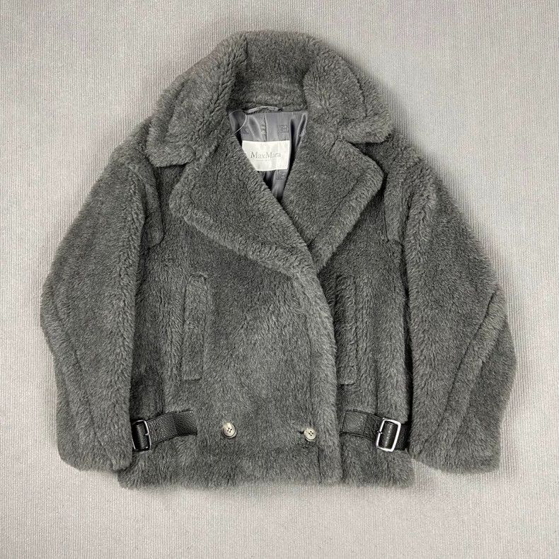 Max Mara Max Mara Teddy Cropped Jacket Size M / US 6-8 / IT 42-44 - 1 Thumbnail