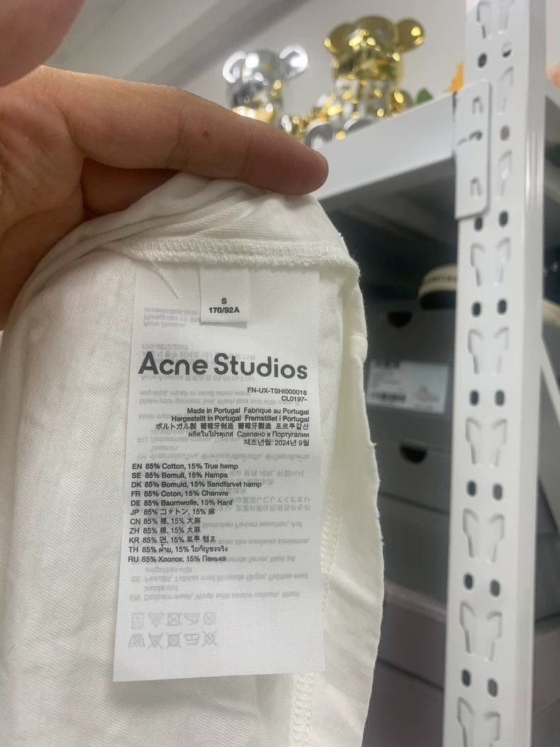 Acne Studios Acne Studios Aged printed round-neck long-sleeved top Size US S / EU 44-46 / 1 - 4 Thumbnail