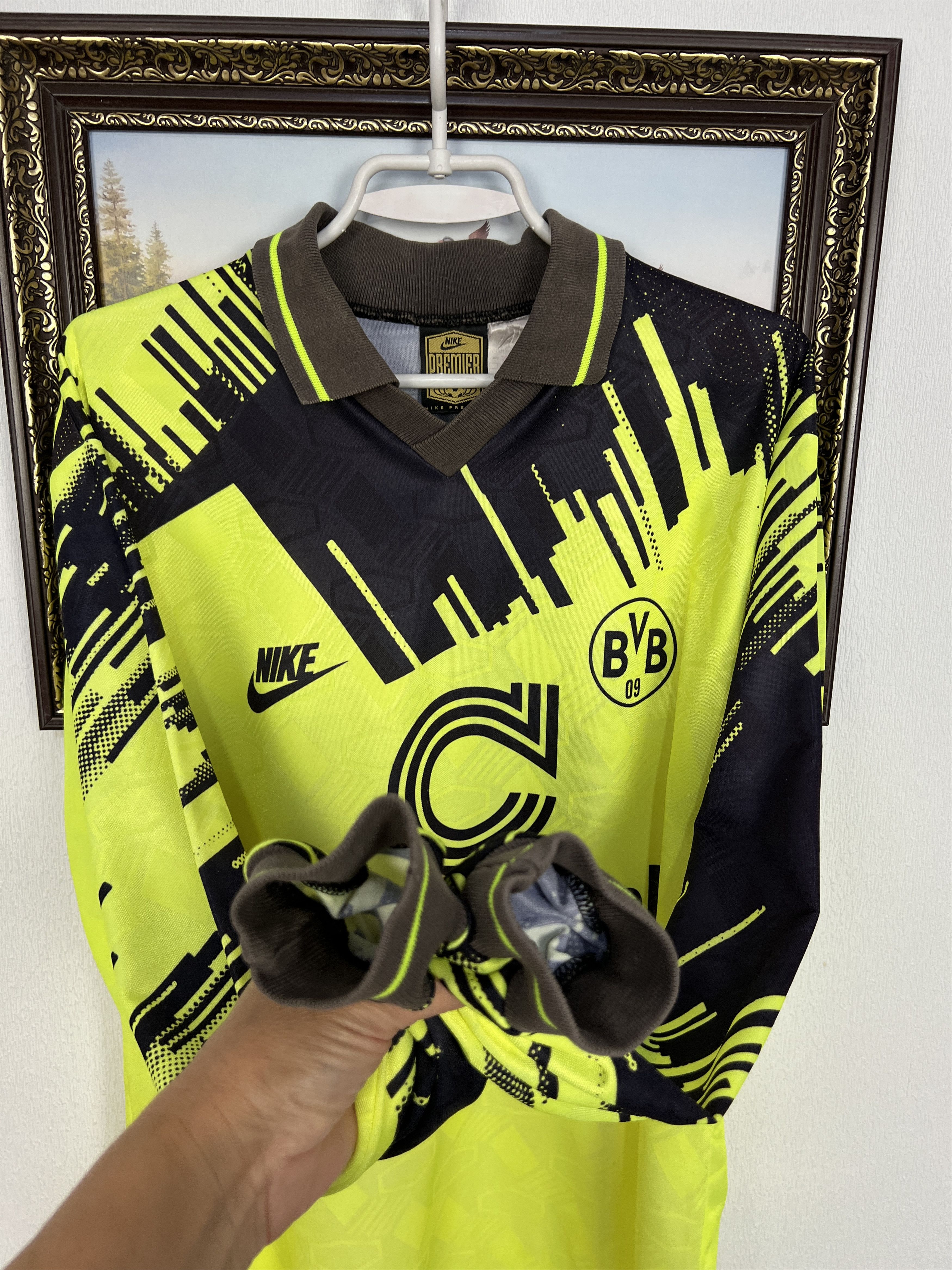 Nike Borussia Dortmund football shirt Nike Chapuisat Tee Shirt Size US M / EU 48-50 / 2 - 5 Thumbnail